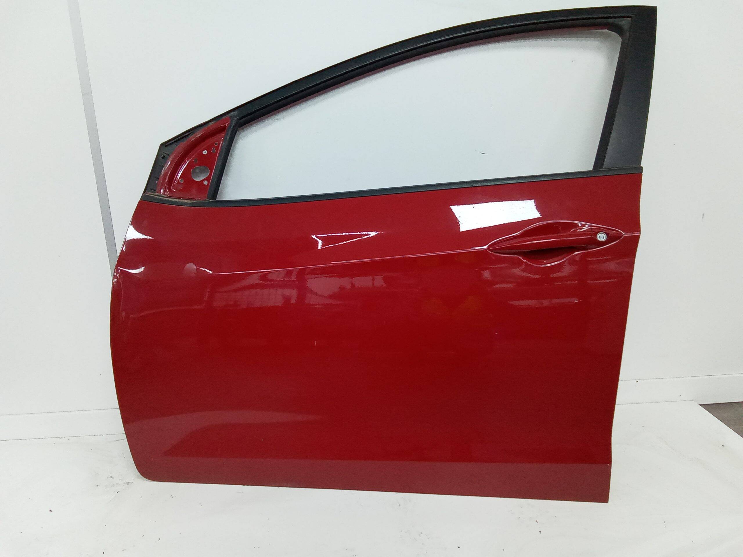 Puerta delantera izquierda hyundai i30 (gd)(2012->)