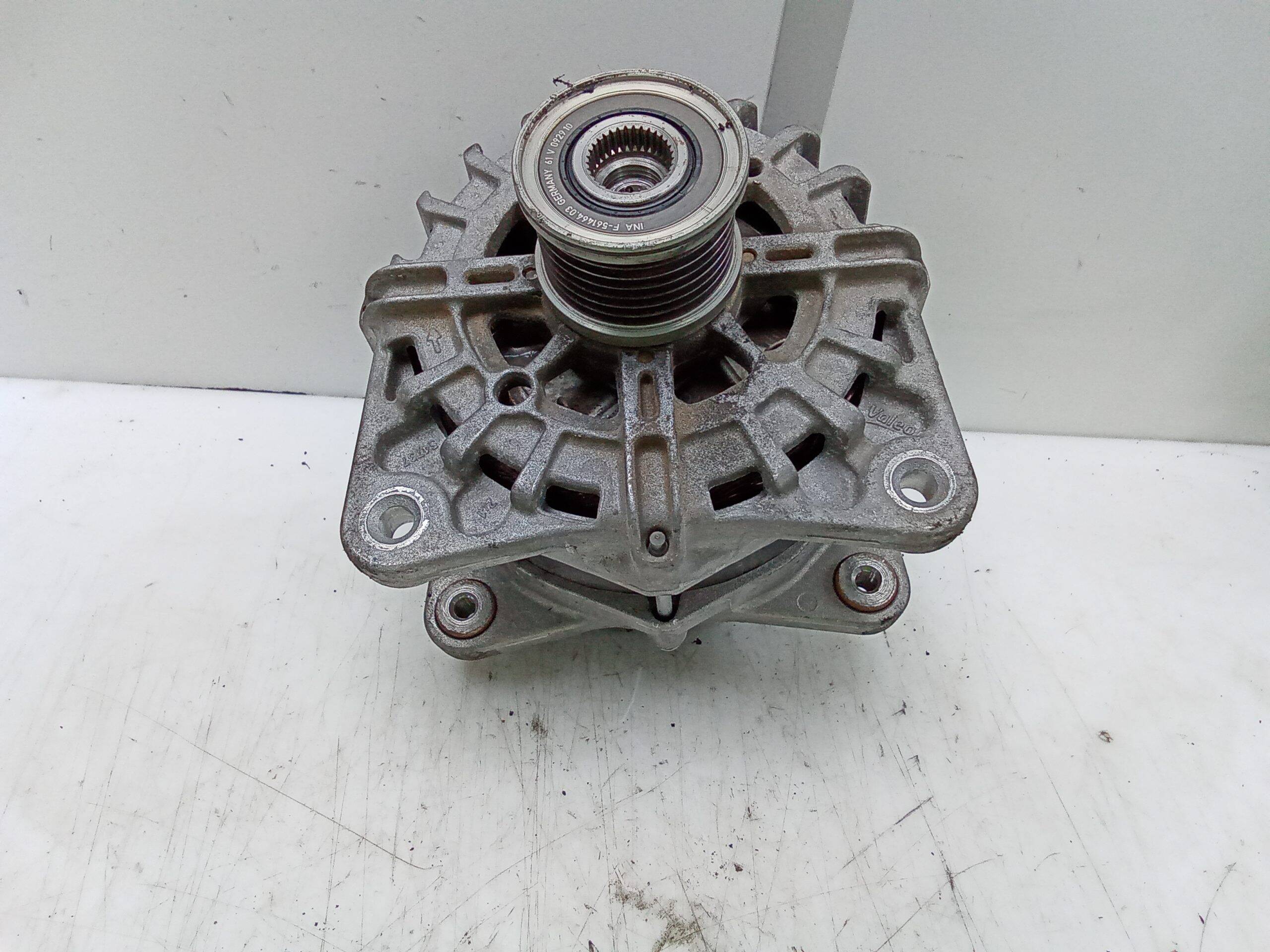 Alternador renault trafic iii combi (08.2014->)