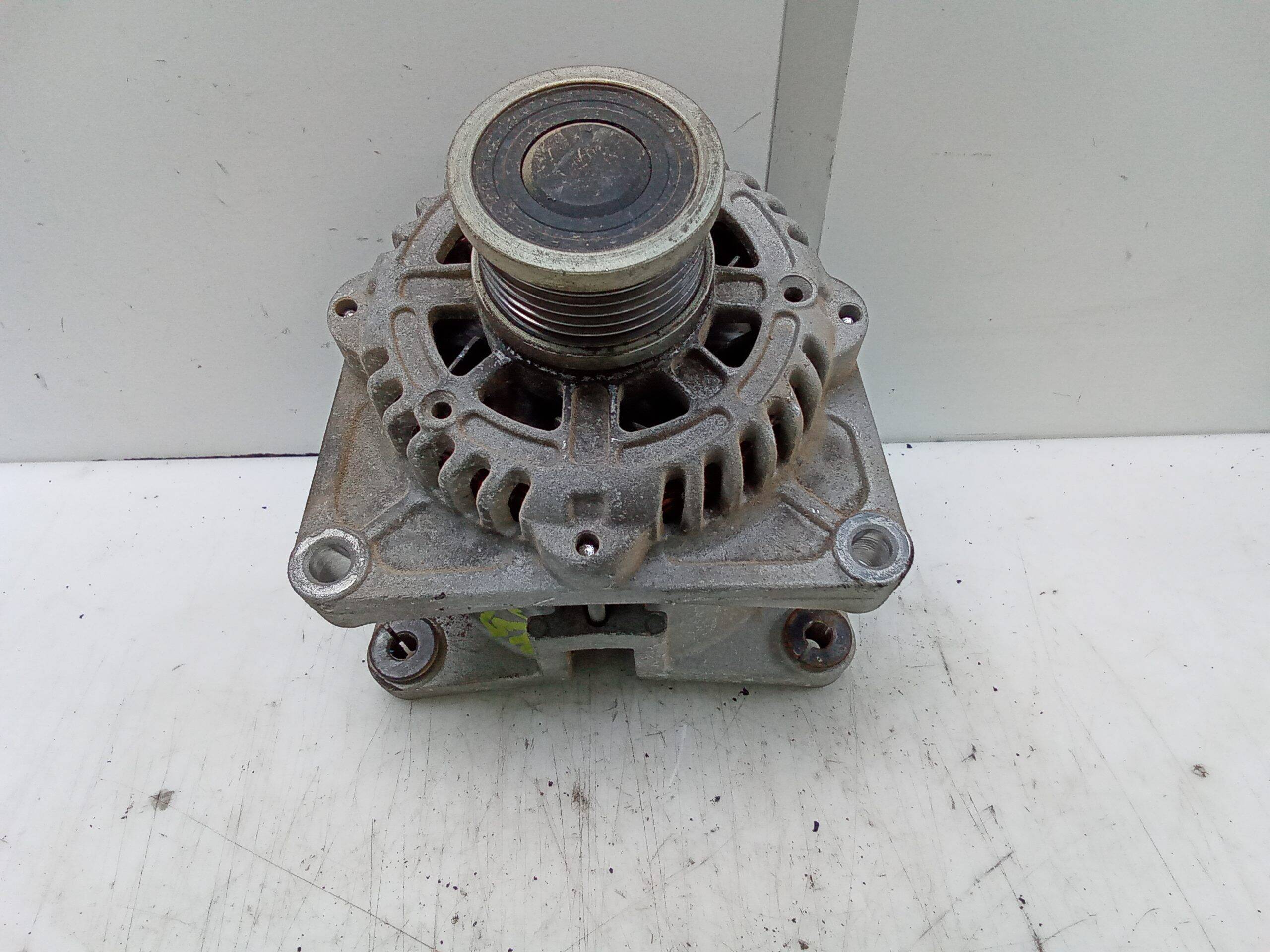 Alternador opel astra j