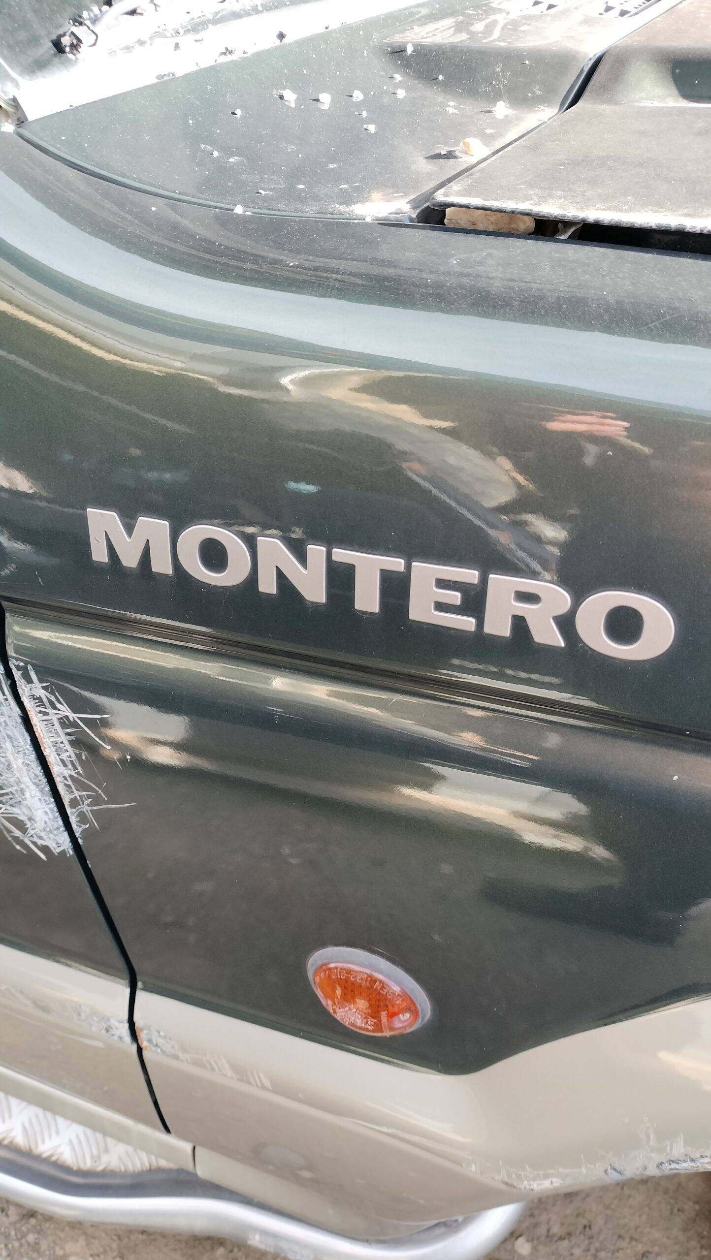 Anagrama mitsubishi montero (v20/v40)(1998->)