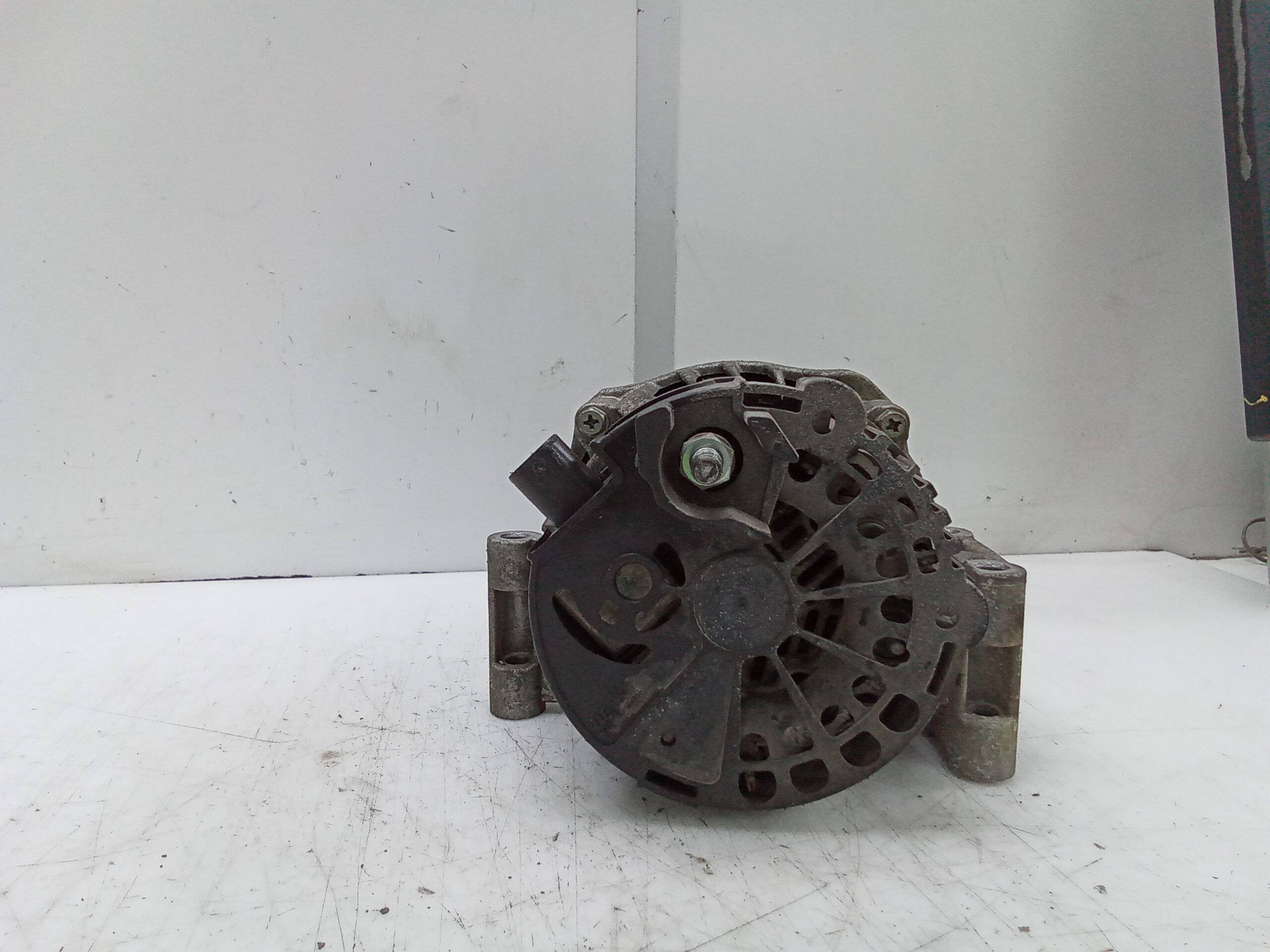 Alternador opel corsa d (2006->)