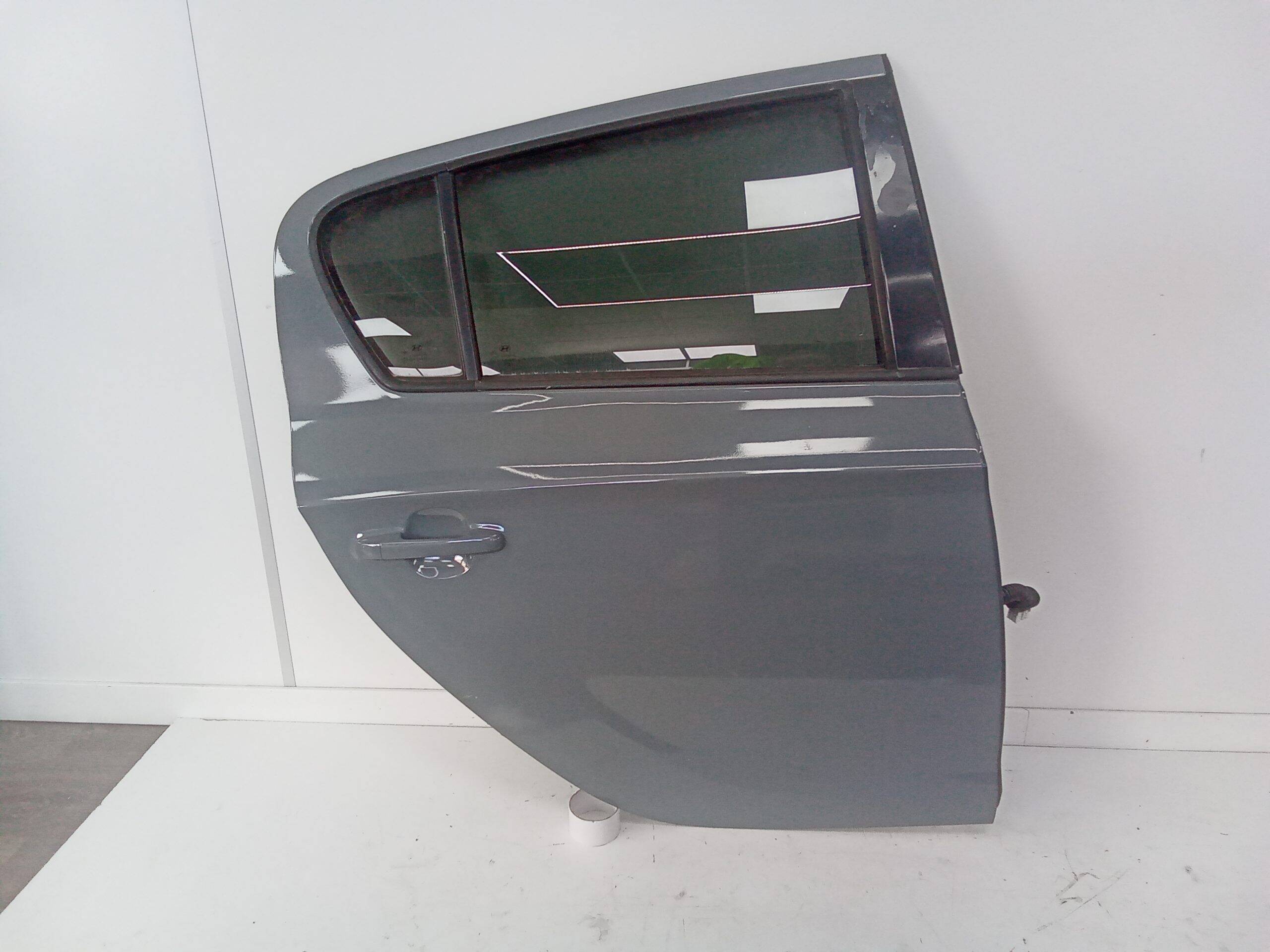 Puerta trasera derecha hyundai i20 (pb)(2009->)