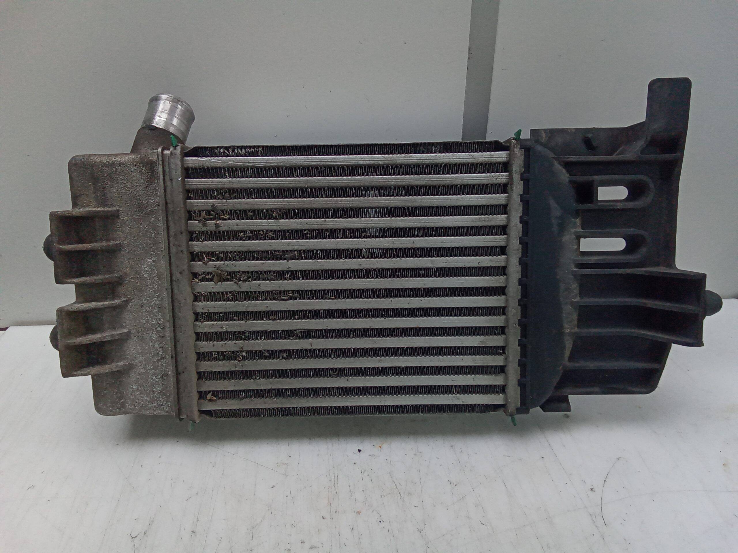 Intercooler toyota yaris (p13)(2014->)