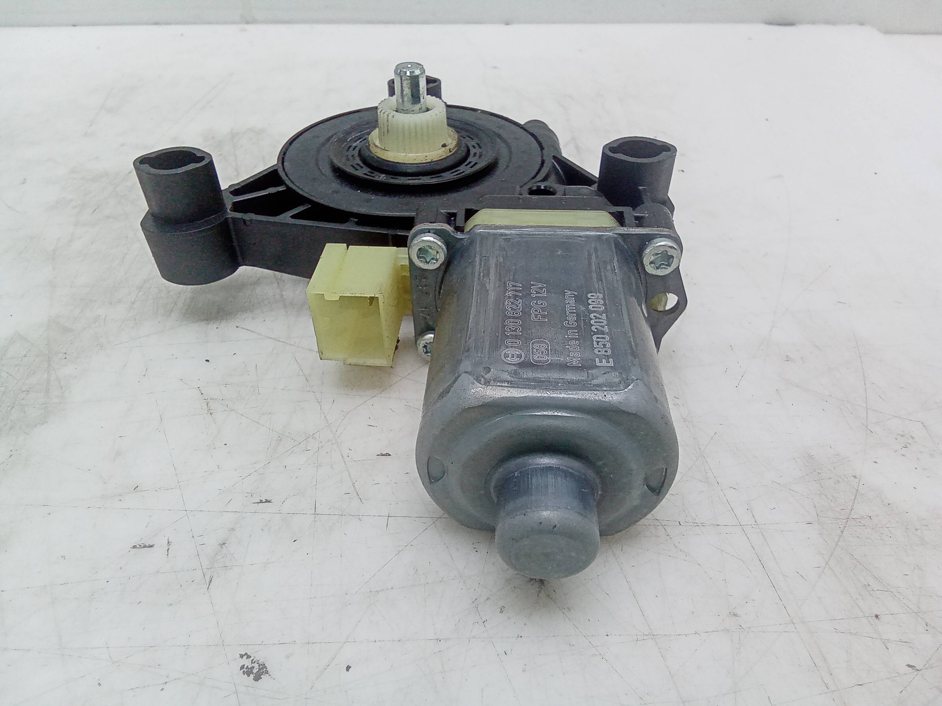 Motor elevalunas delantero izquierdo seat ateca (kh7)(03.2016->)