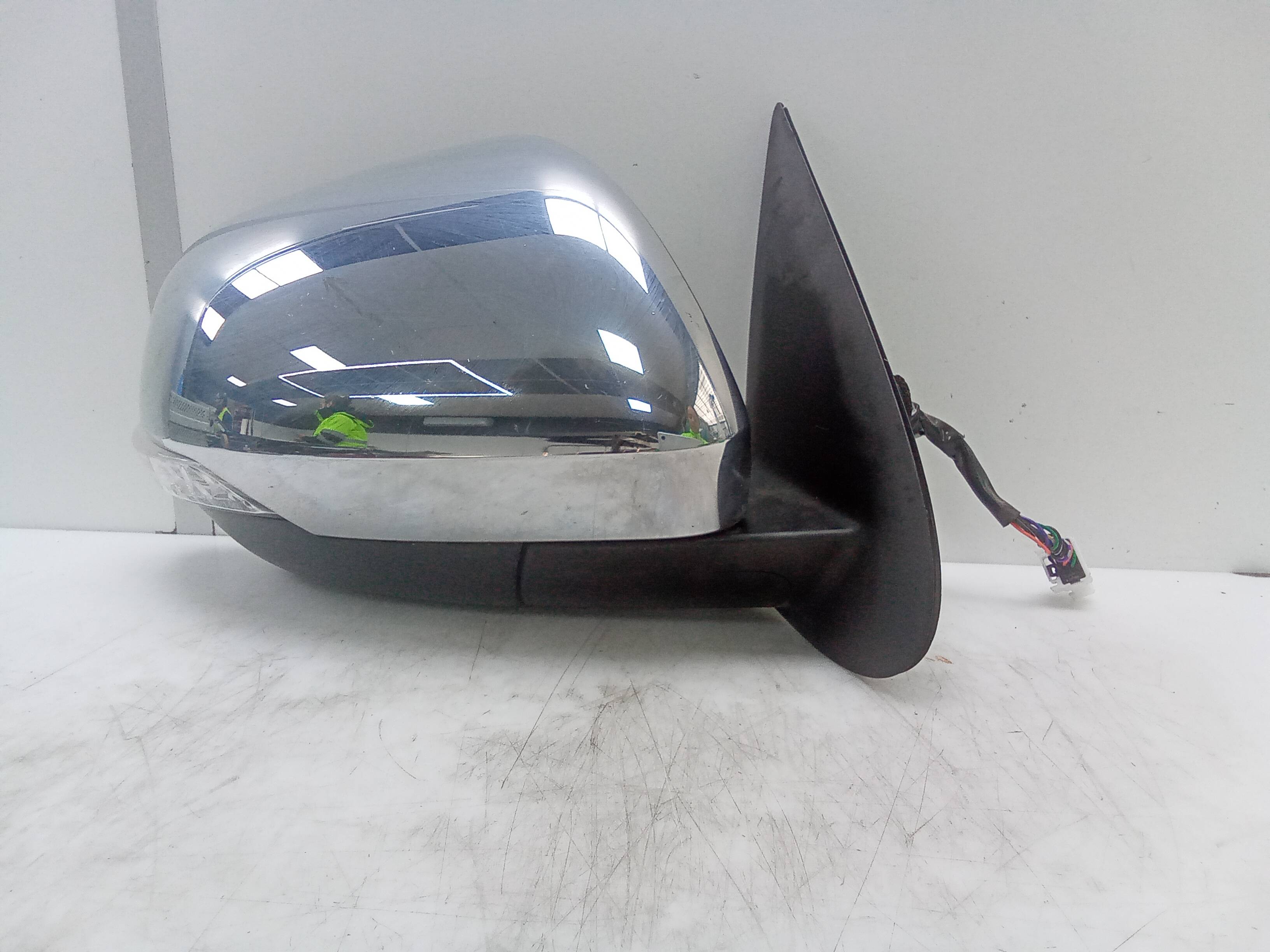 Retrovisor derecho mitsubishi l 200 (kk0/kl0)(2015->)