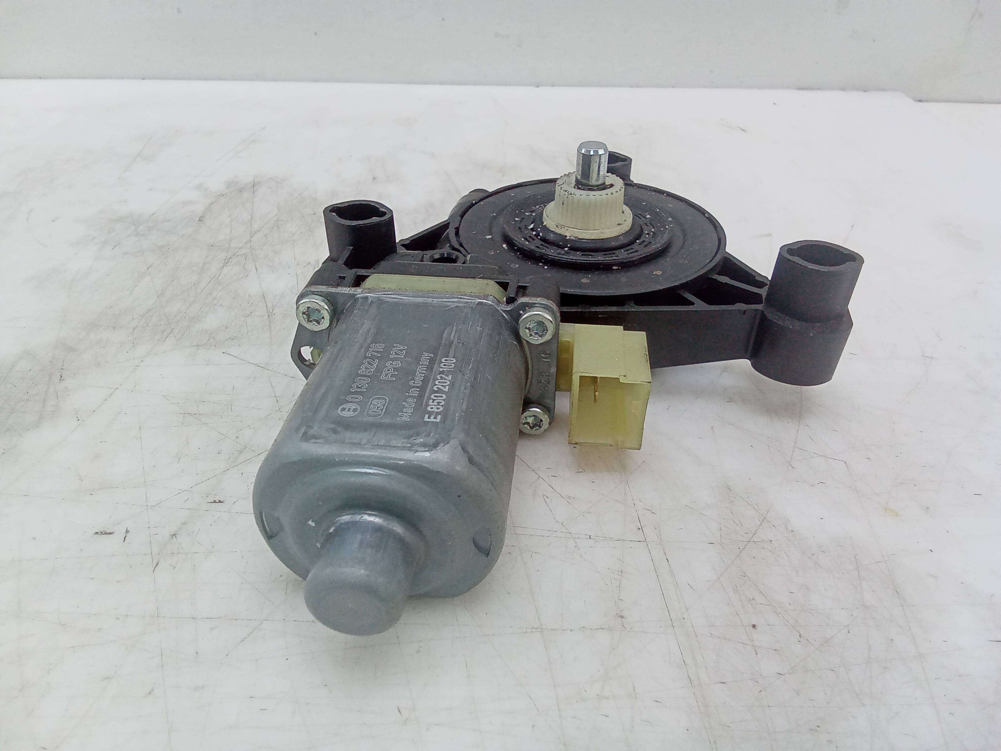 Motor elevalunas delantero derecho volkswagen golf vii (5g1/be1)(09.2012->)