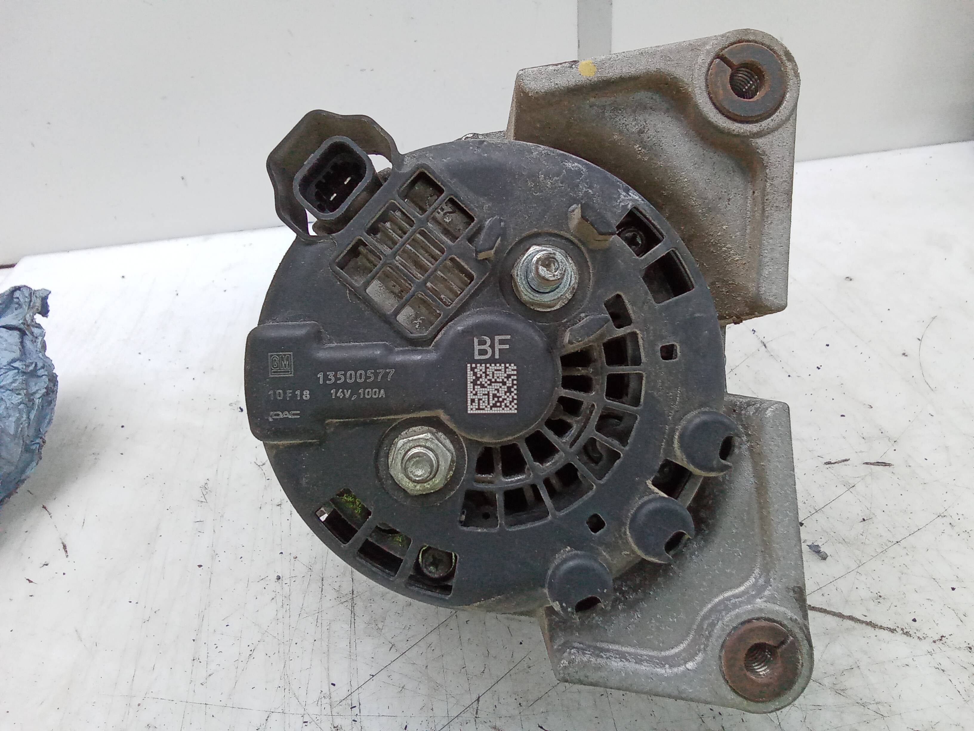 Alternador opel astra j