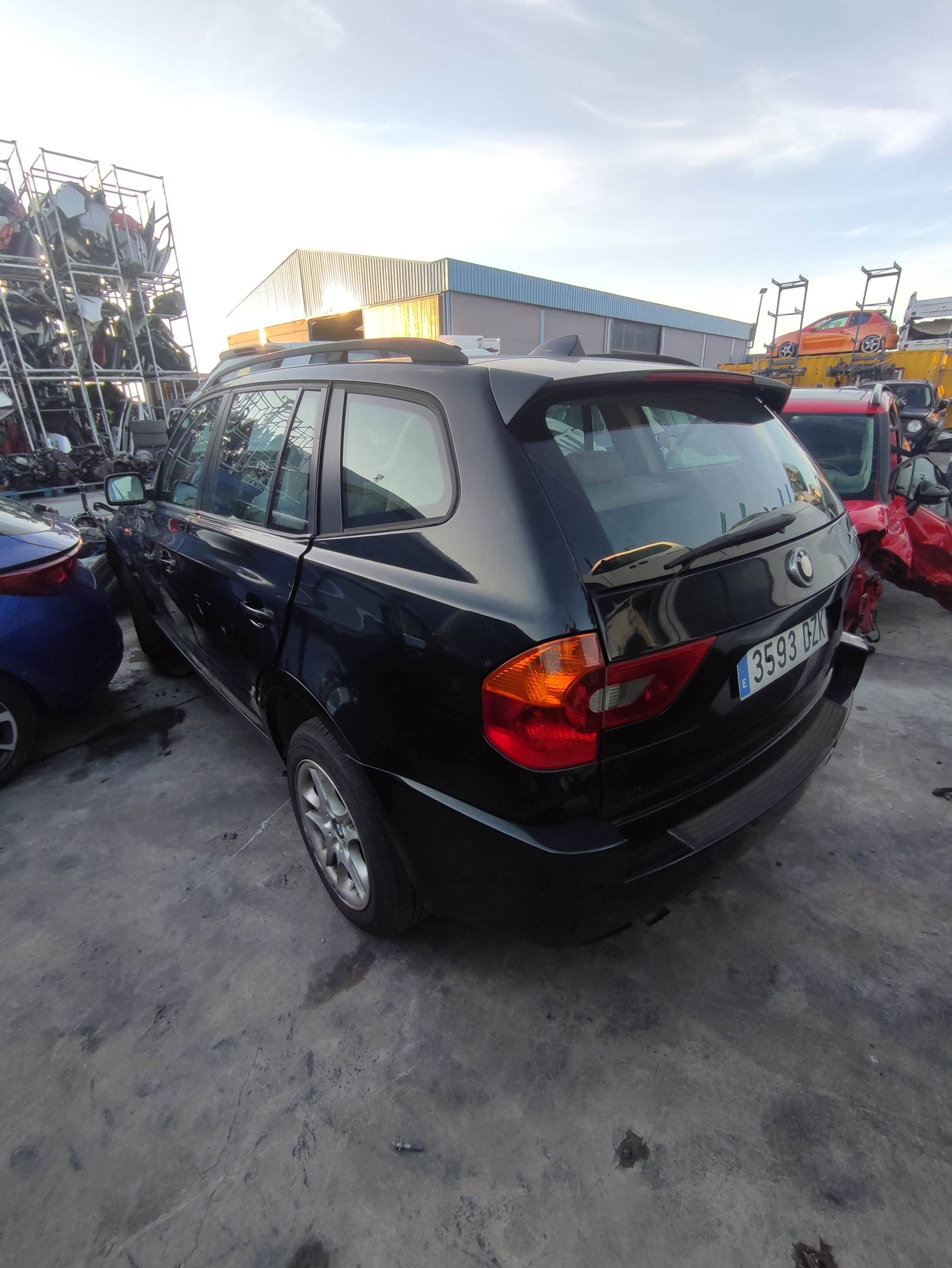 Guarnecido puerta trasera izquierda bmw serie x3 (e83)(2004->)