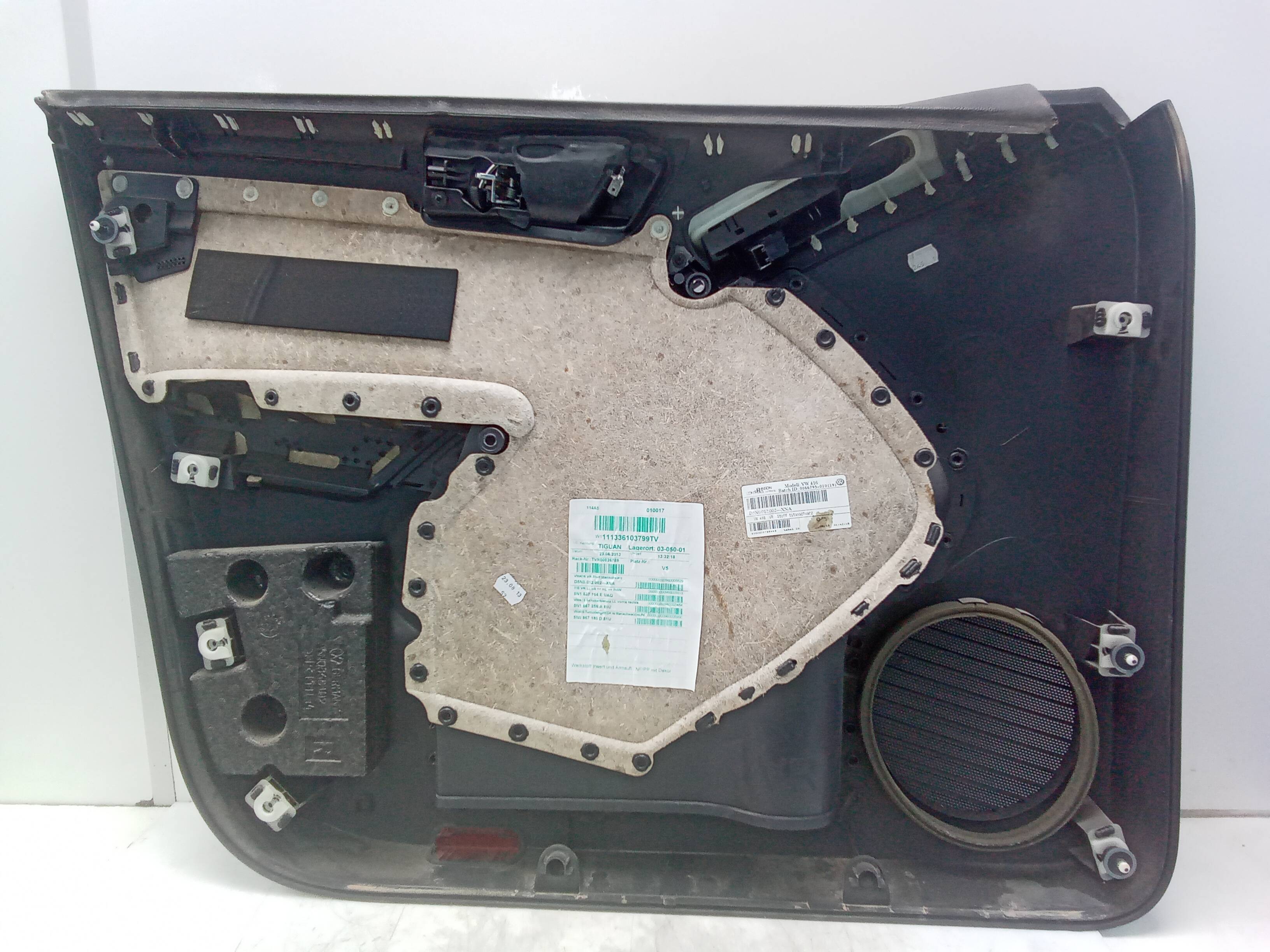 Guarnecido puerta delantera derecha volkswagen tiguan (5n2)(02.2011->)