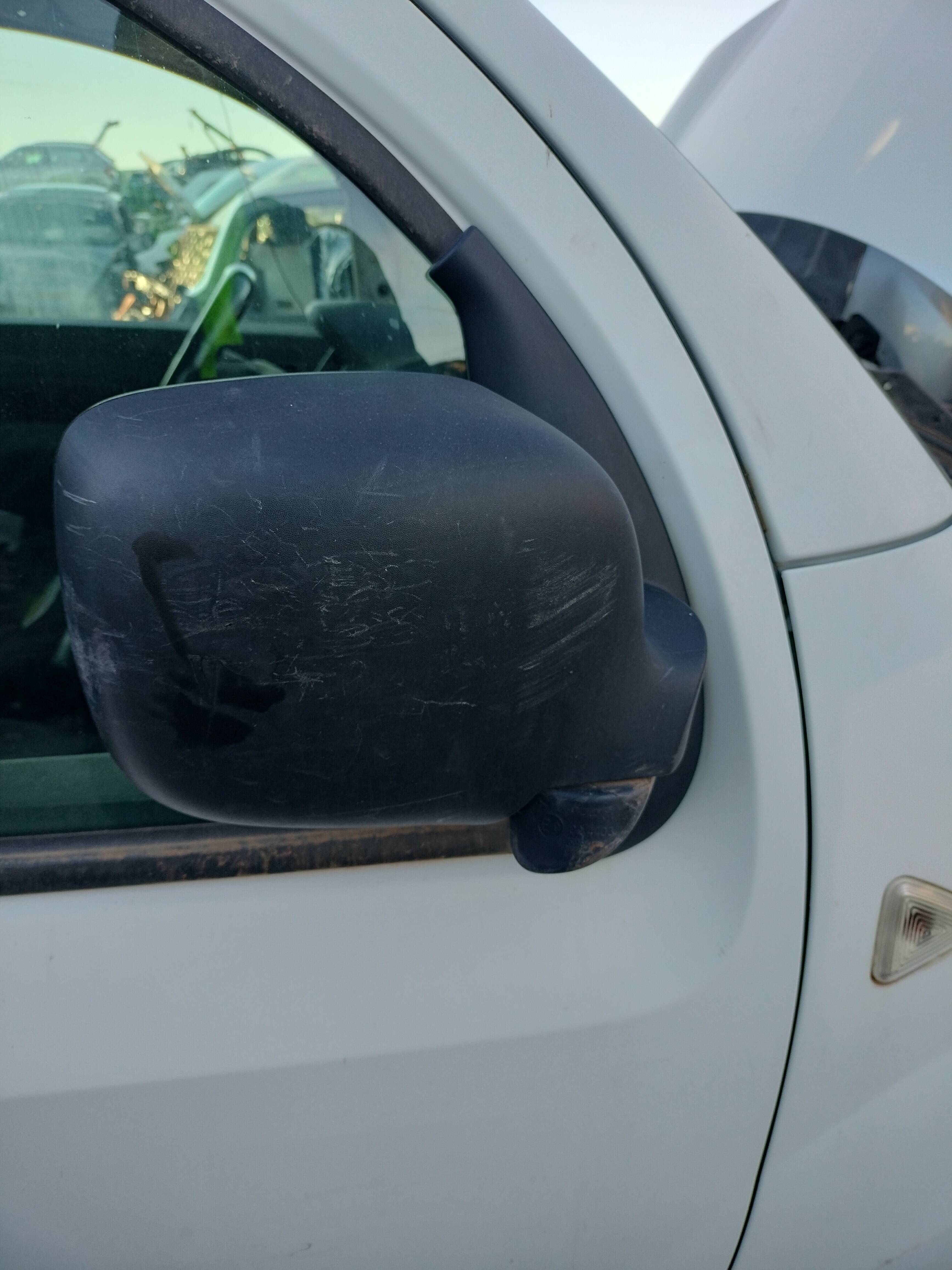 Retrovisor derecho renault kangoo ii (f/kw0)(2008->)