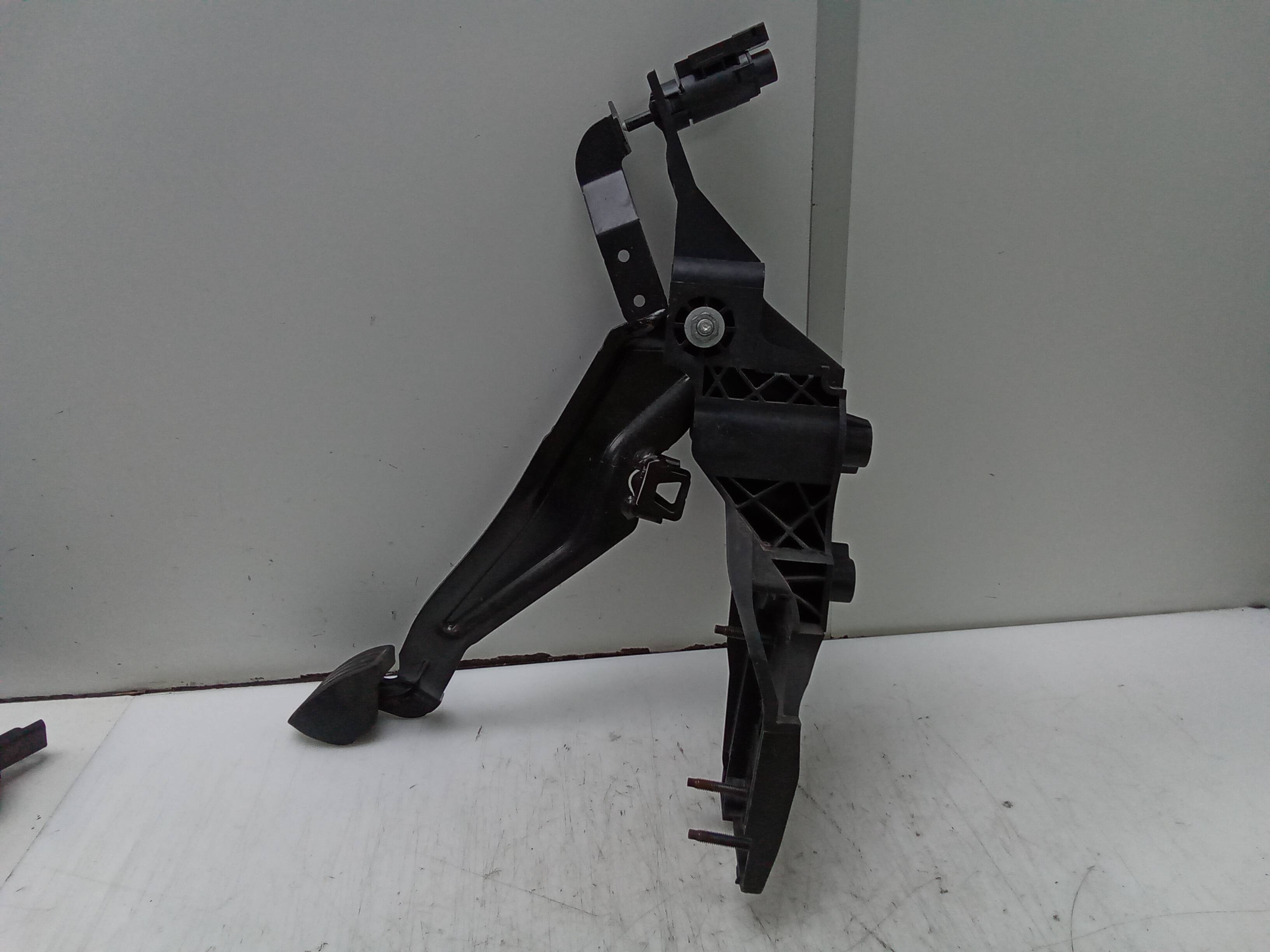 Pedal de freno peugeot 3008 (07.2016->)