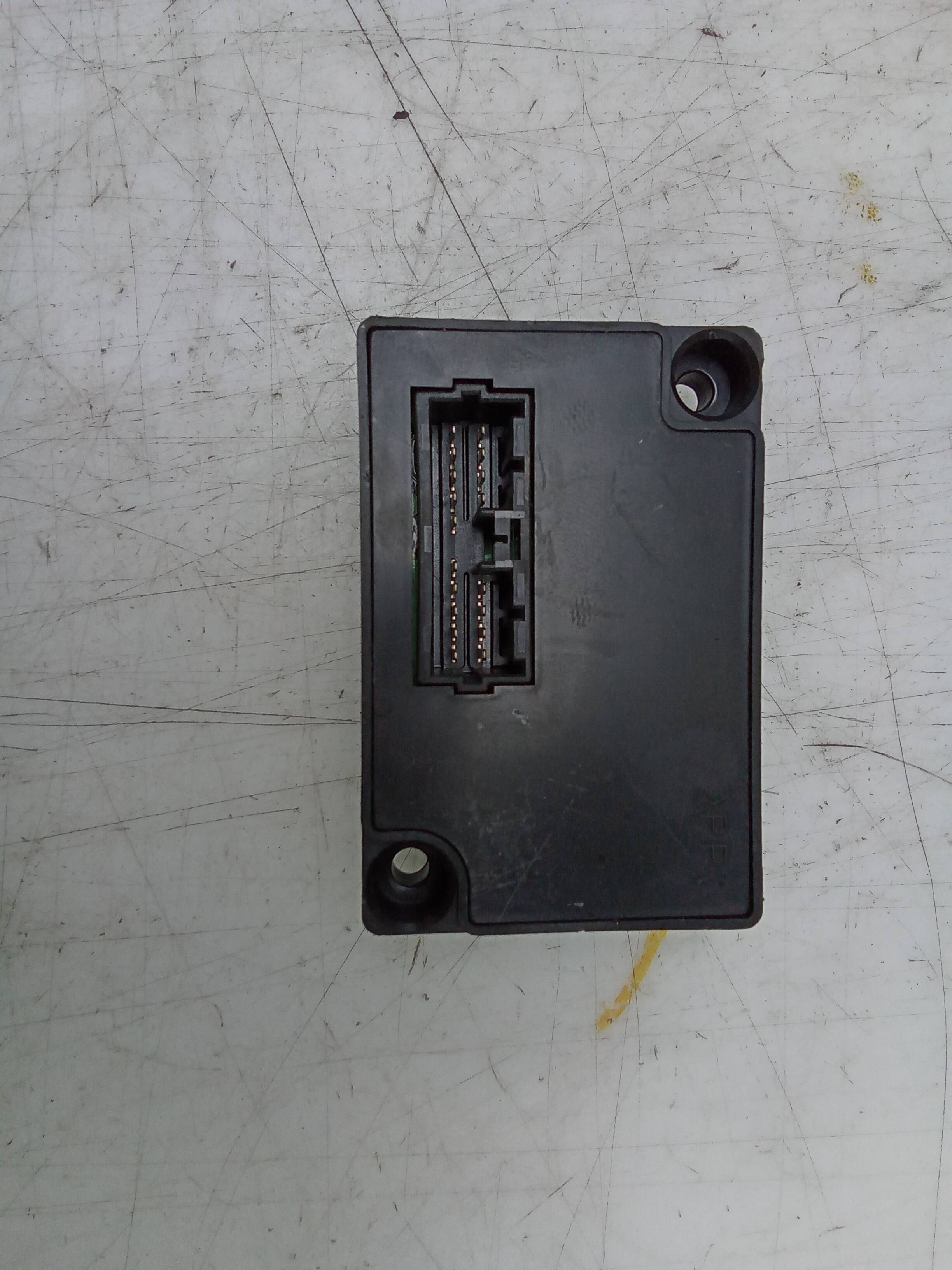 Modulo electronico mitsubishi canter 01/96 ->