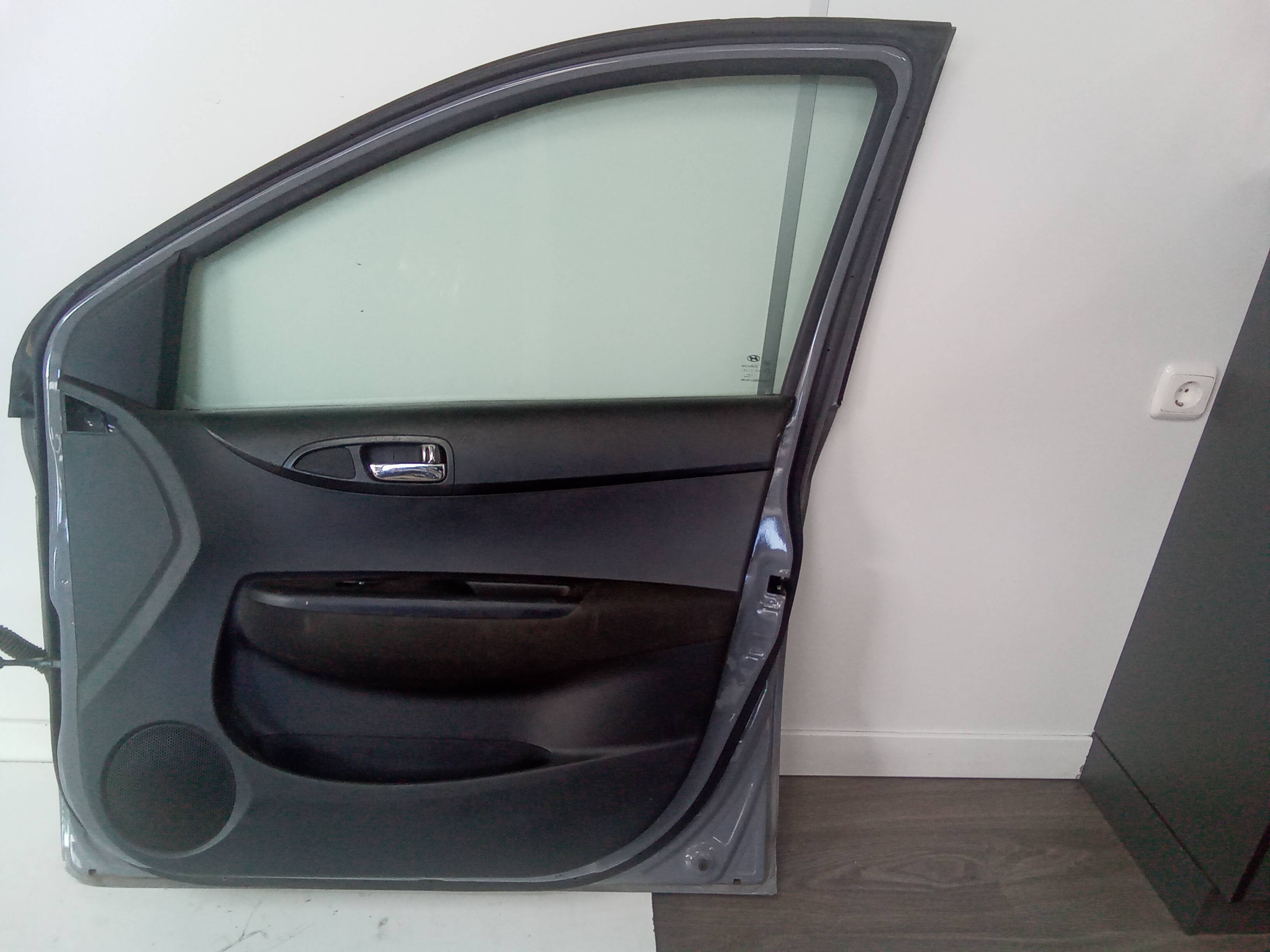 Puerta delantera derecha hyundai i20 (pb)(2009->)