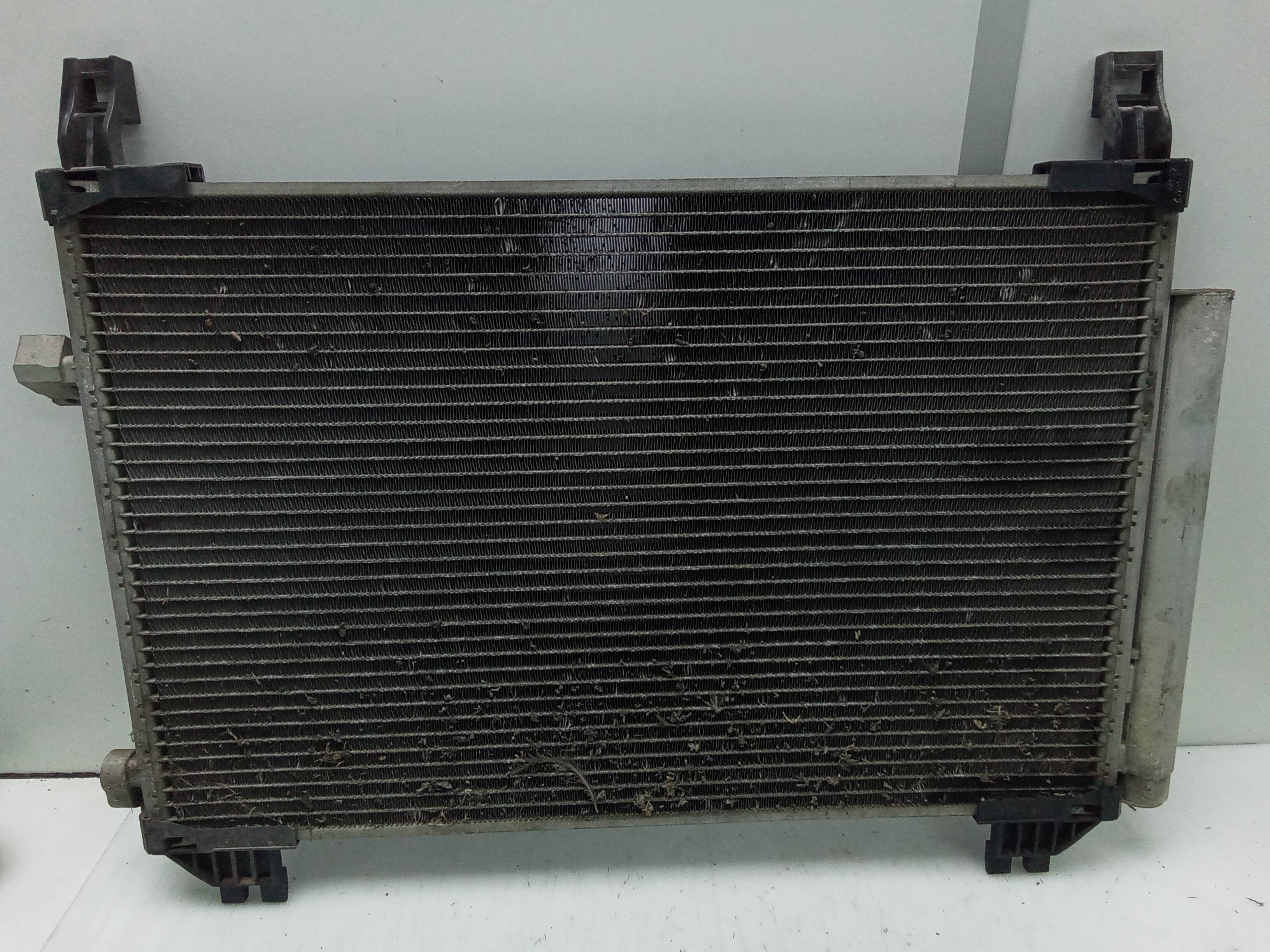 Radiador a/c toyota yaris (p13)(2014->)