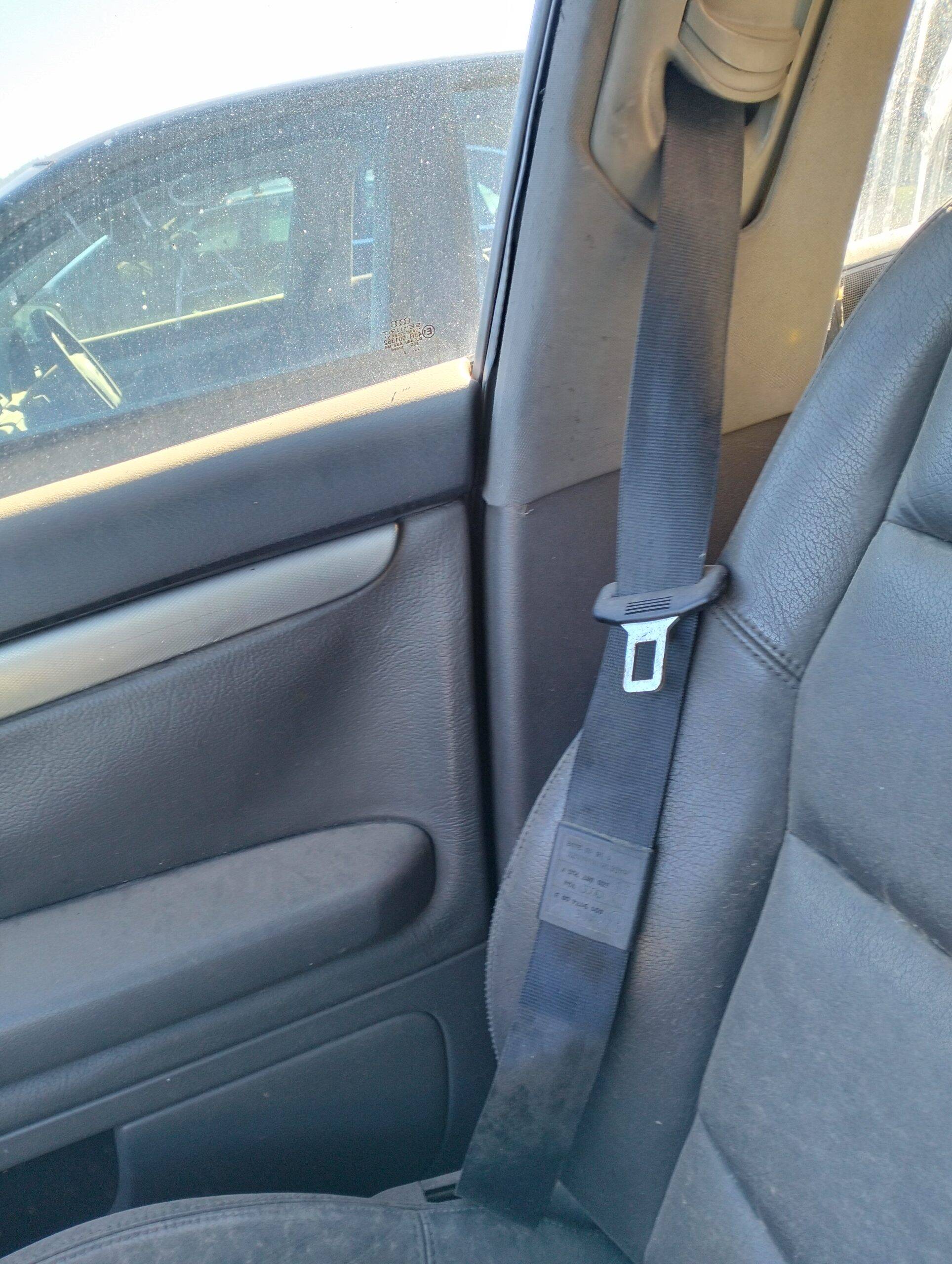 Cinturon seguridad delantero derecho audi a4 avant (8e)(2001->)