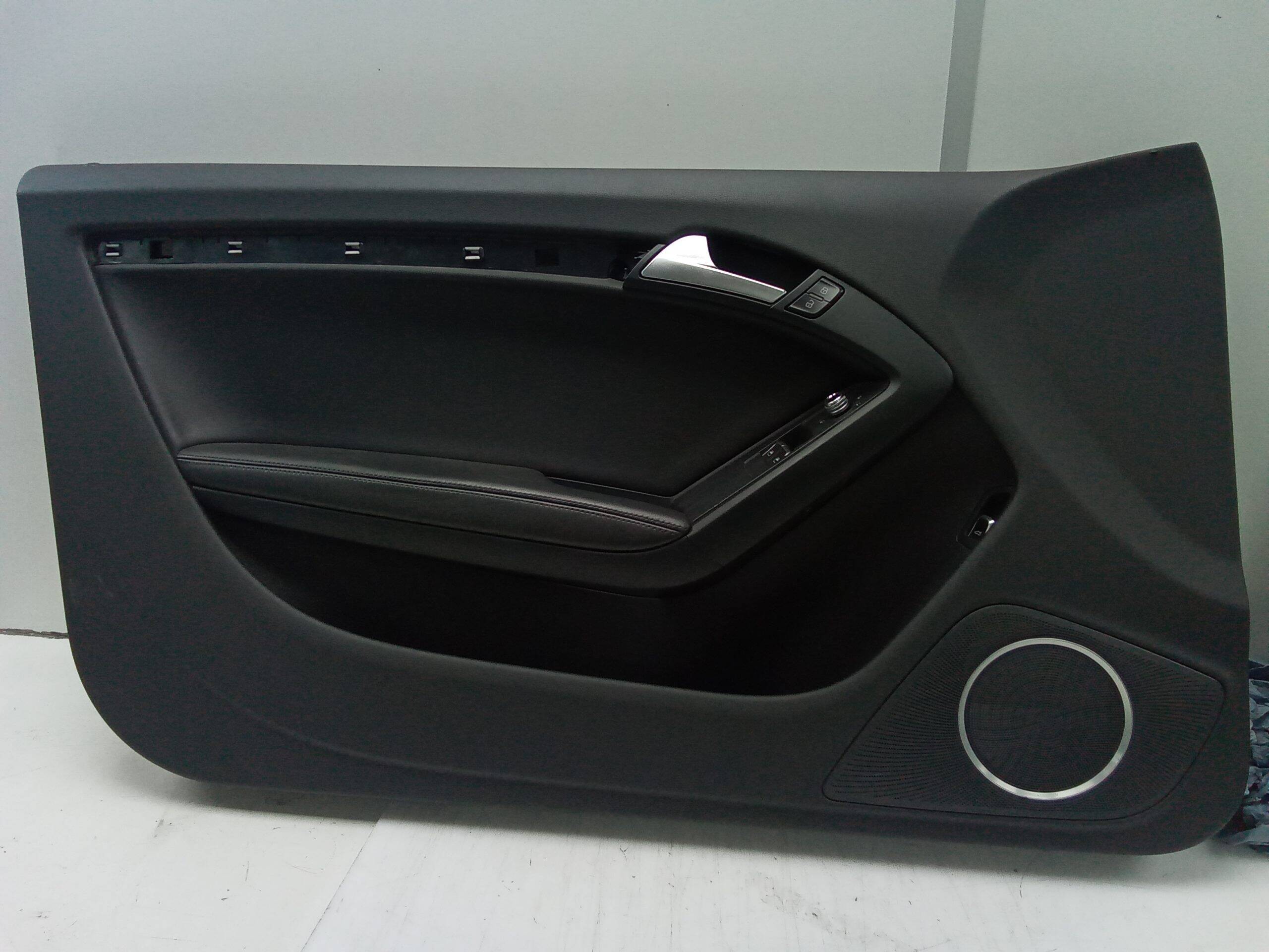 Guarnecido puerta delantera izquierda toyota yaris (p13)(2014->)