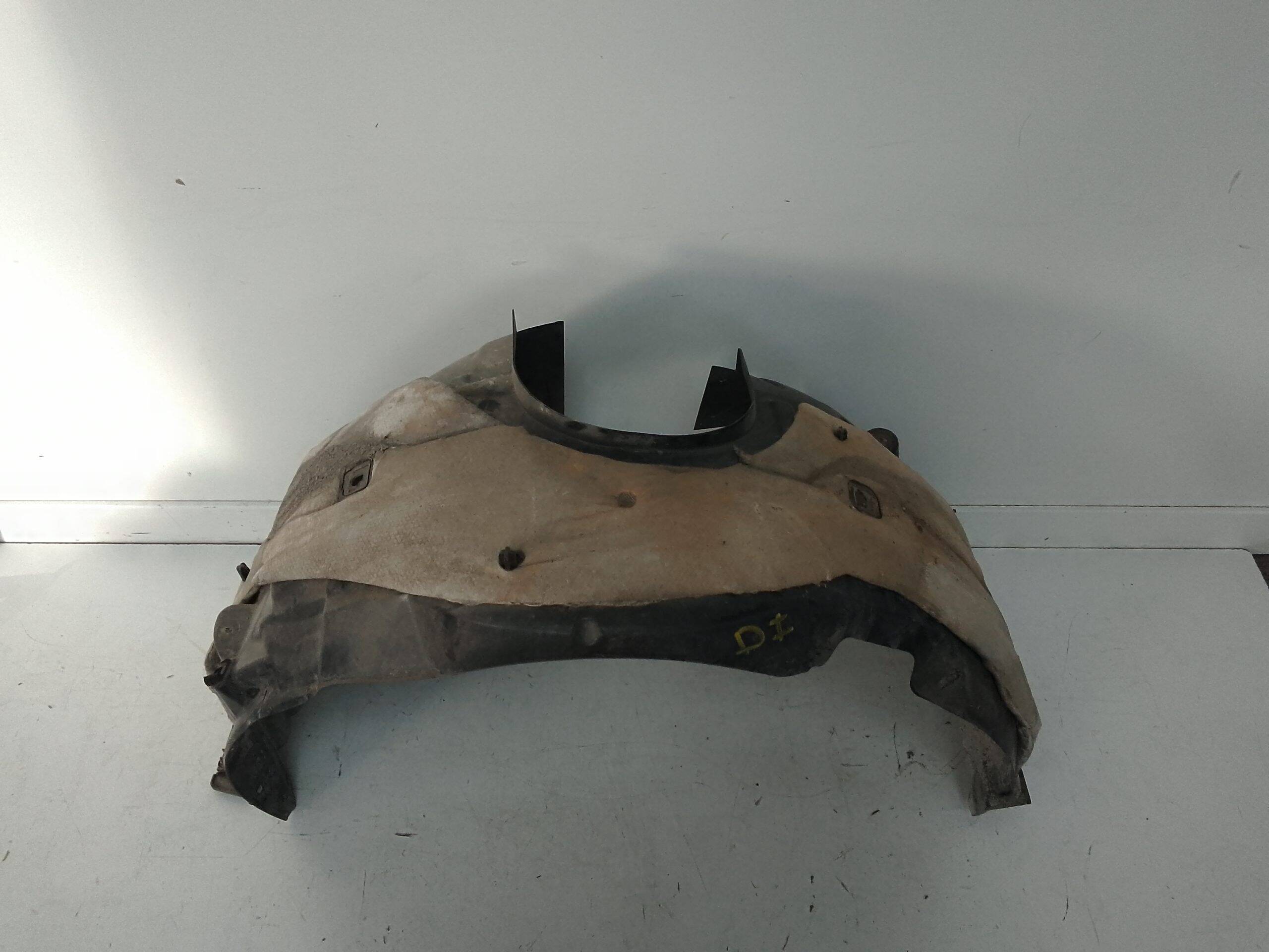 Pase de rueda delantero izquierdo peugeot 208 (p2)(06.2019->)