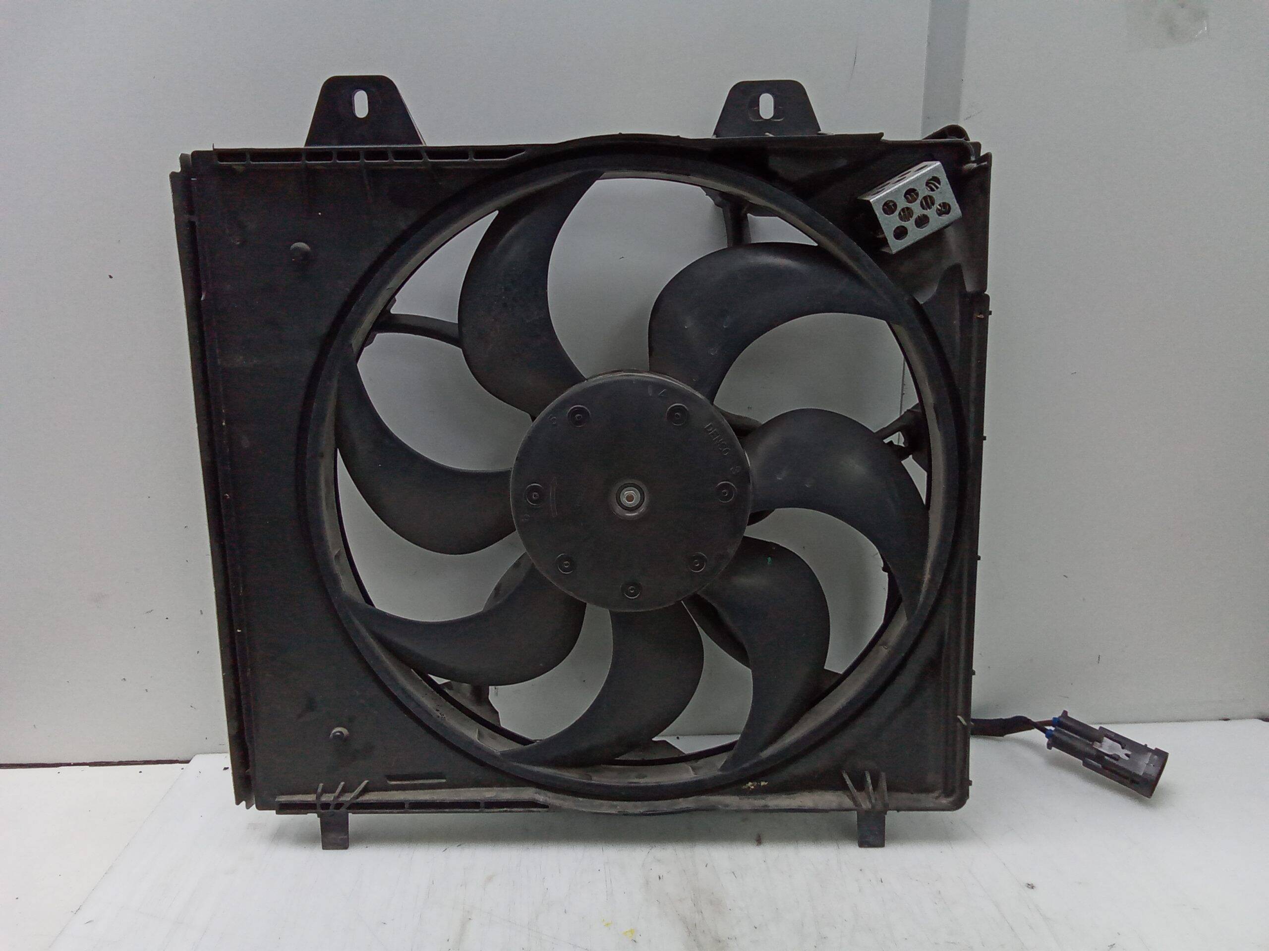 Electroventilador peugeot 208 (p2)(06.2019->)