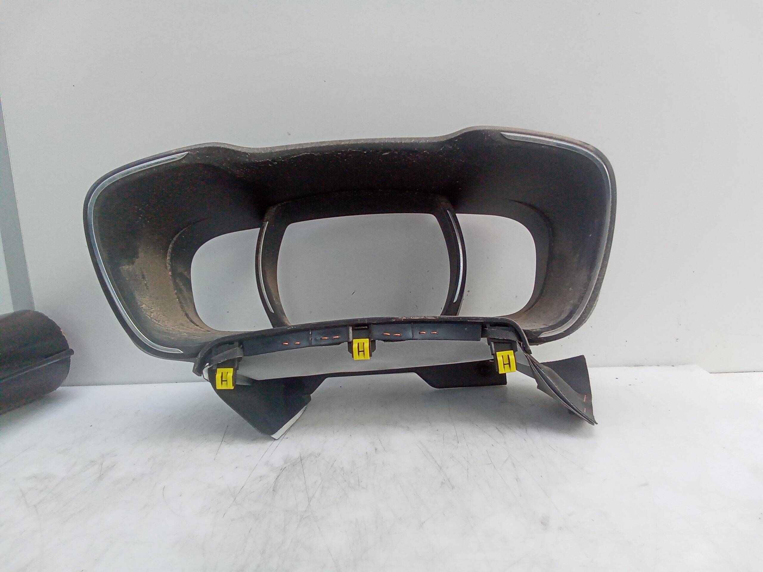 Moldura cuadro instrumentos renault kadjar (06.2015->)