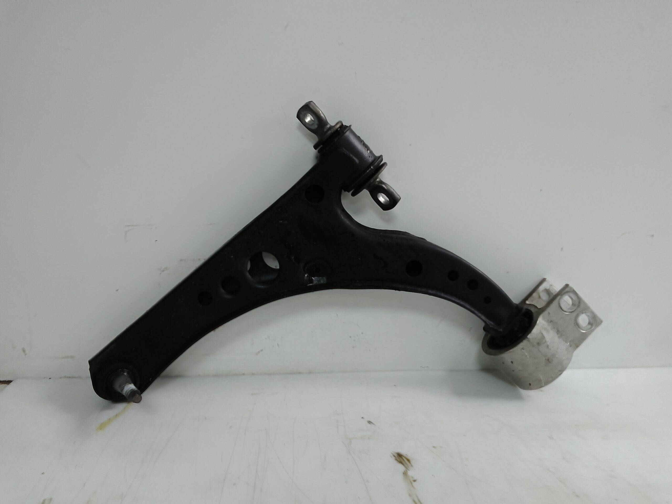 Brazo suspension inferior delantero izquierdo opel astra k berlina 5p (09.2015->)