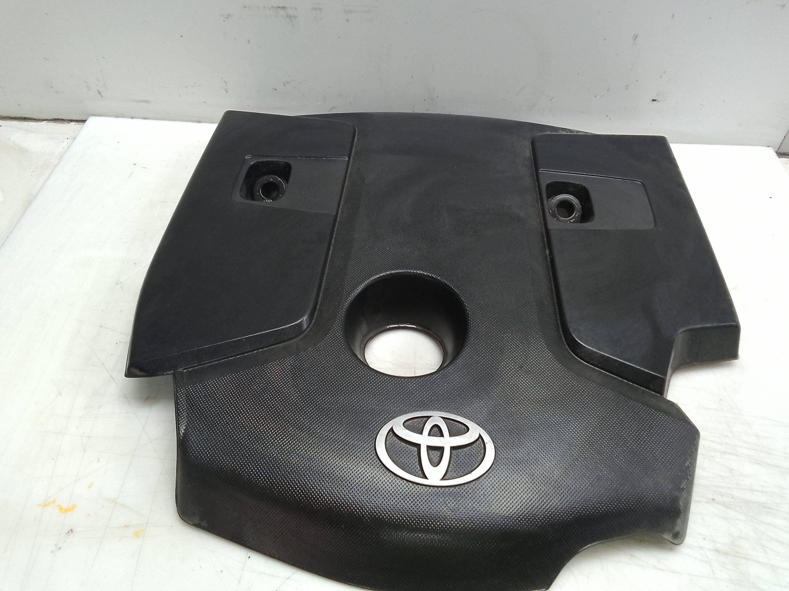 Tapa motor toyota hilux (gun1)(2016->)