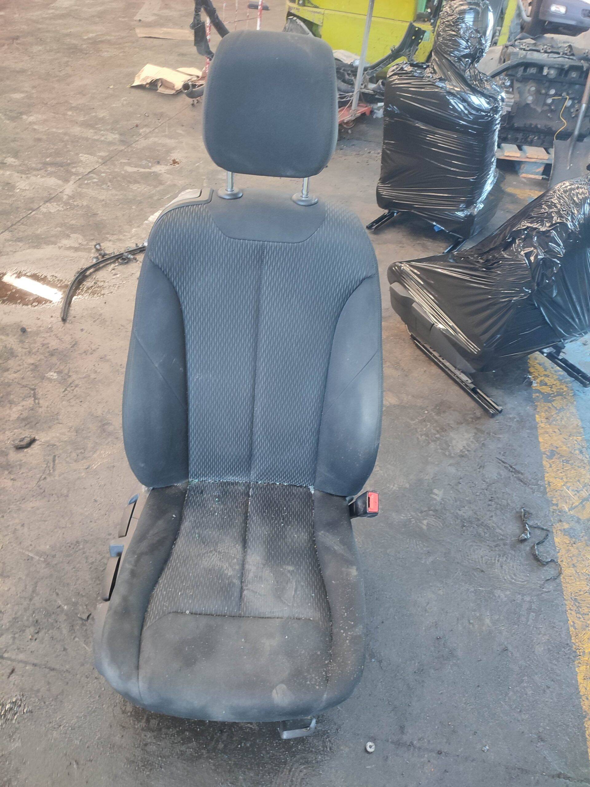 Asiento delantero derecho bmw serie 1 berlina (e81/e87)(2004->)