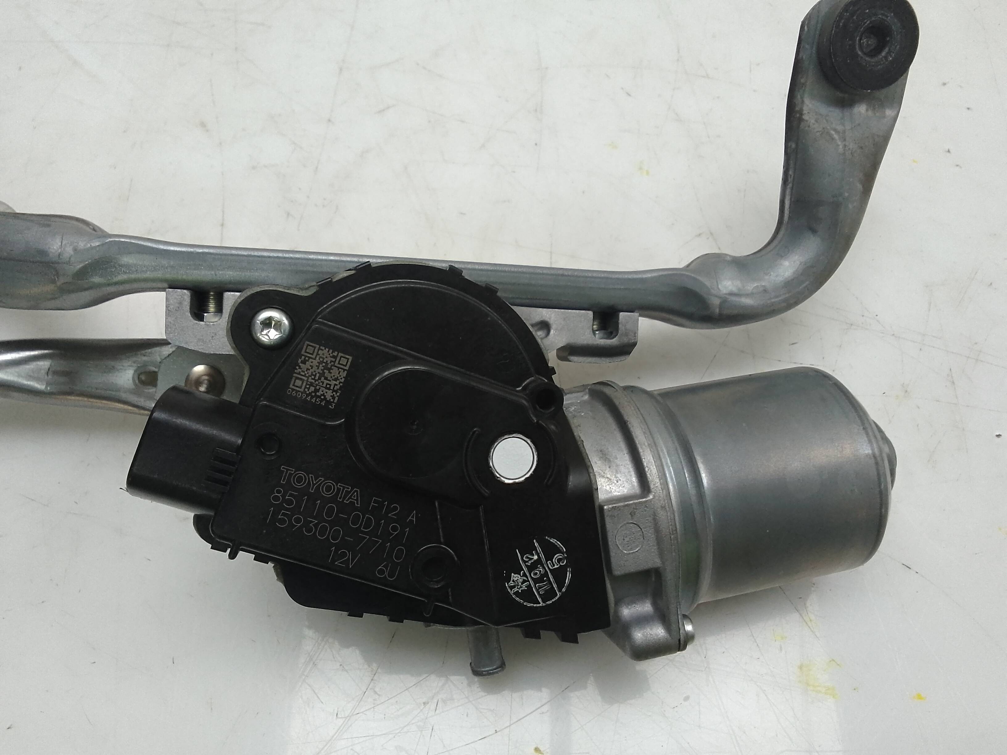 Motor limpia delantero toyota yaris (xp13)(2017->)