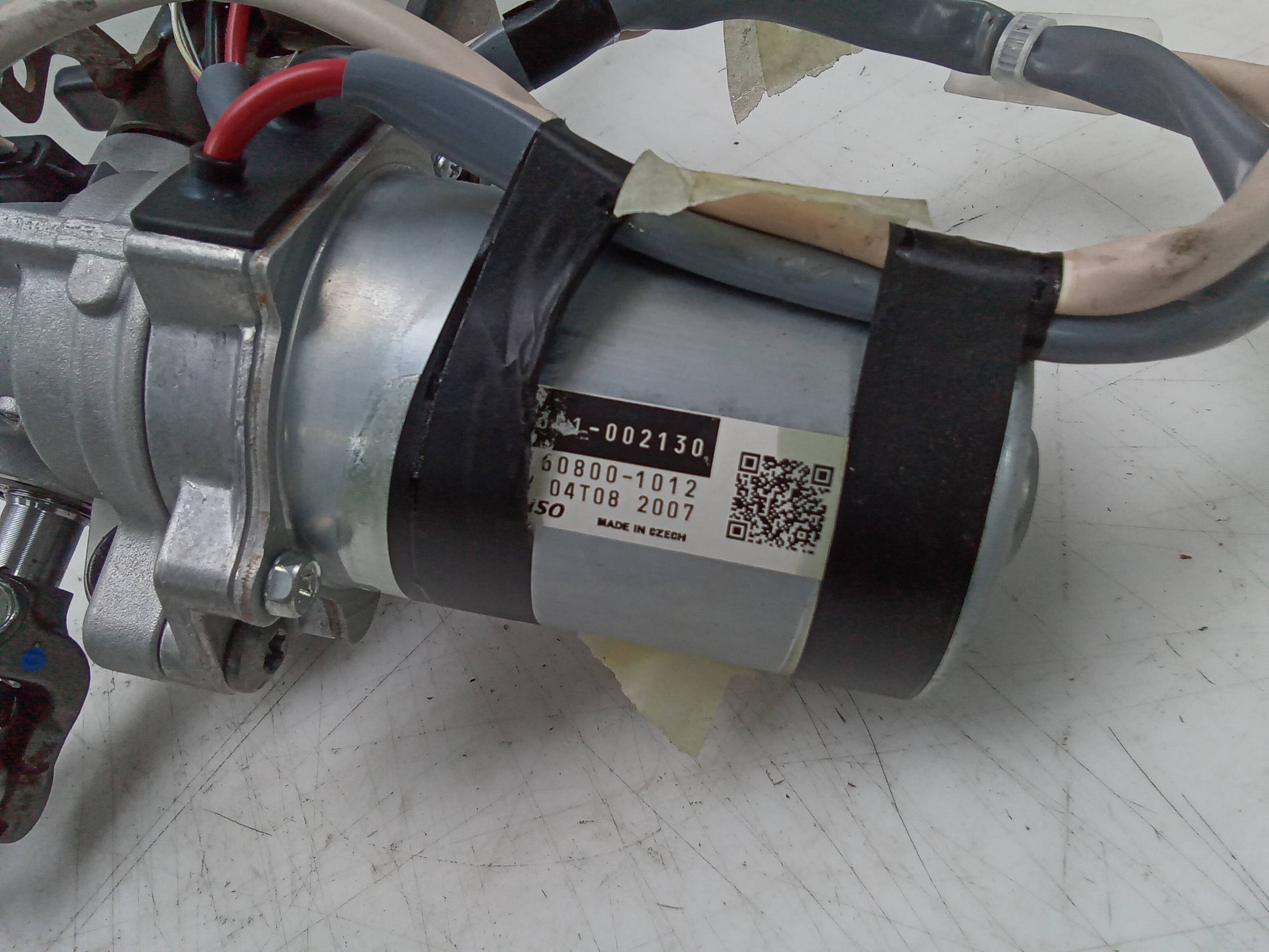 Columna direccion electrica toyota yaris (p13)(2014->)