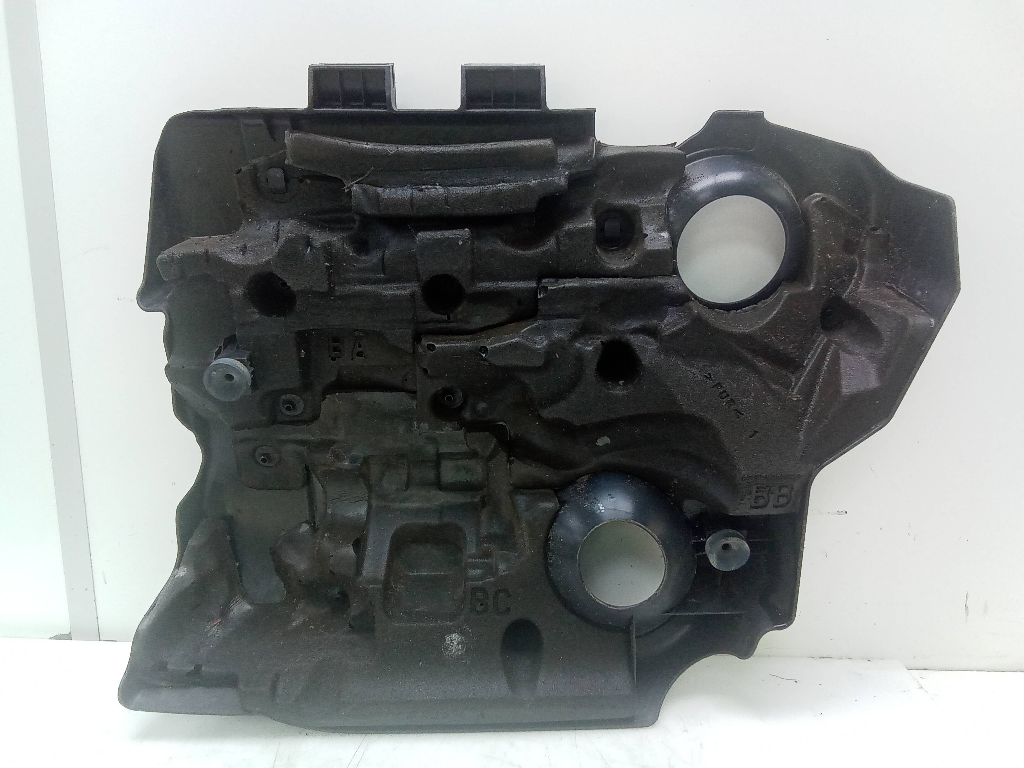 Tapa motor toyota yaris (p13)(2014->)