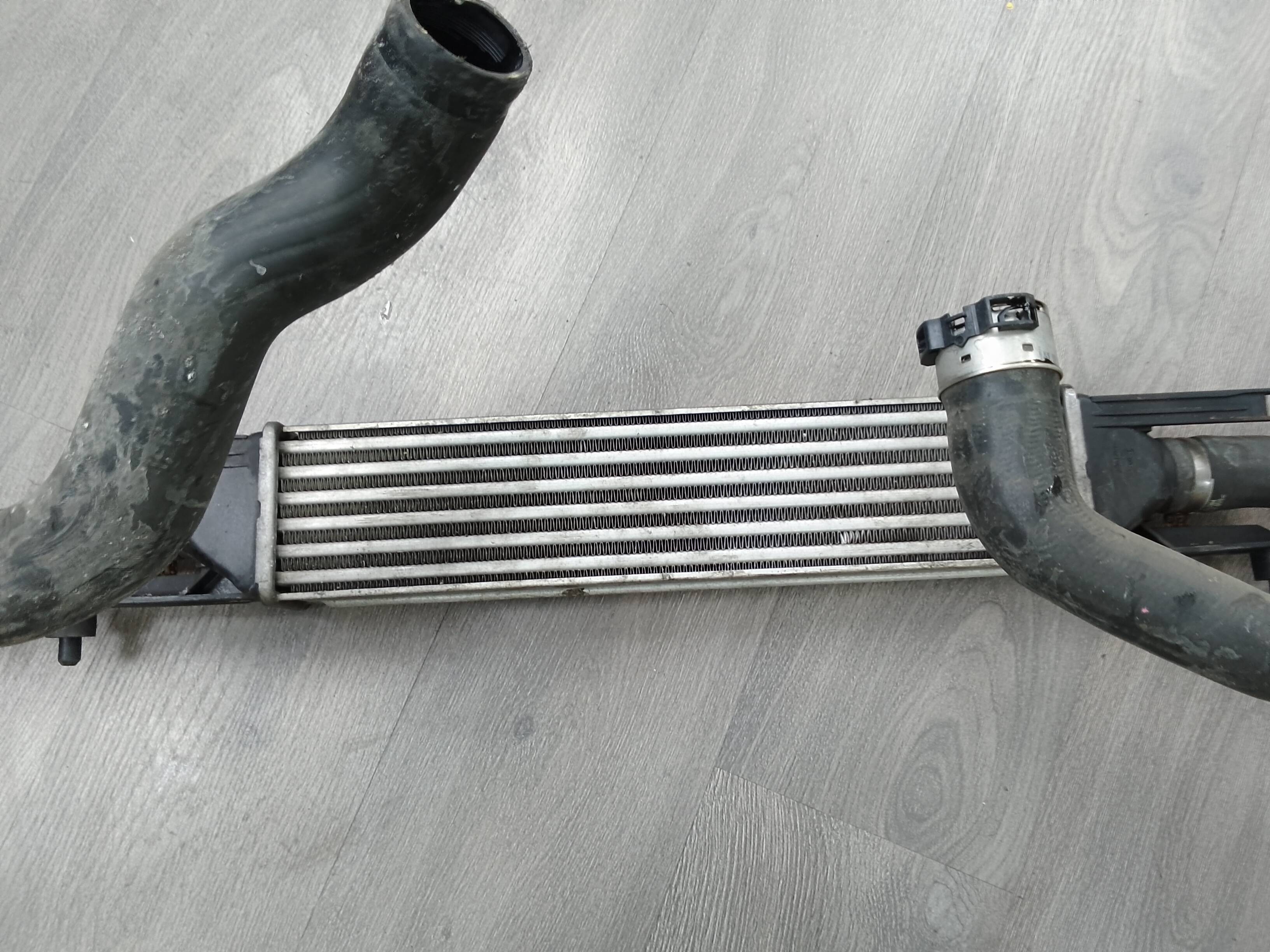 Radiador intercooler alfa romeo mito (145)(2008->)