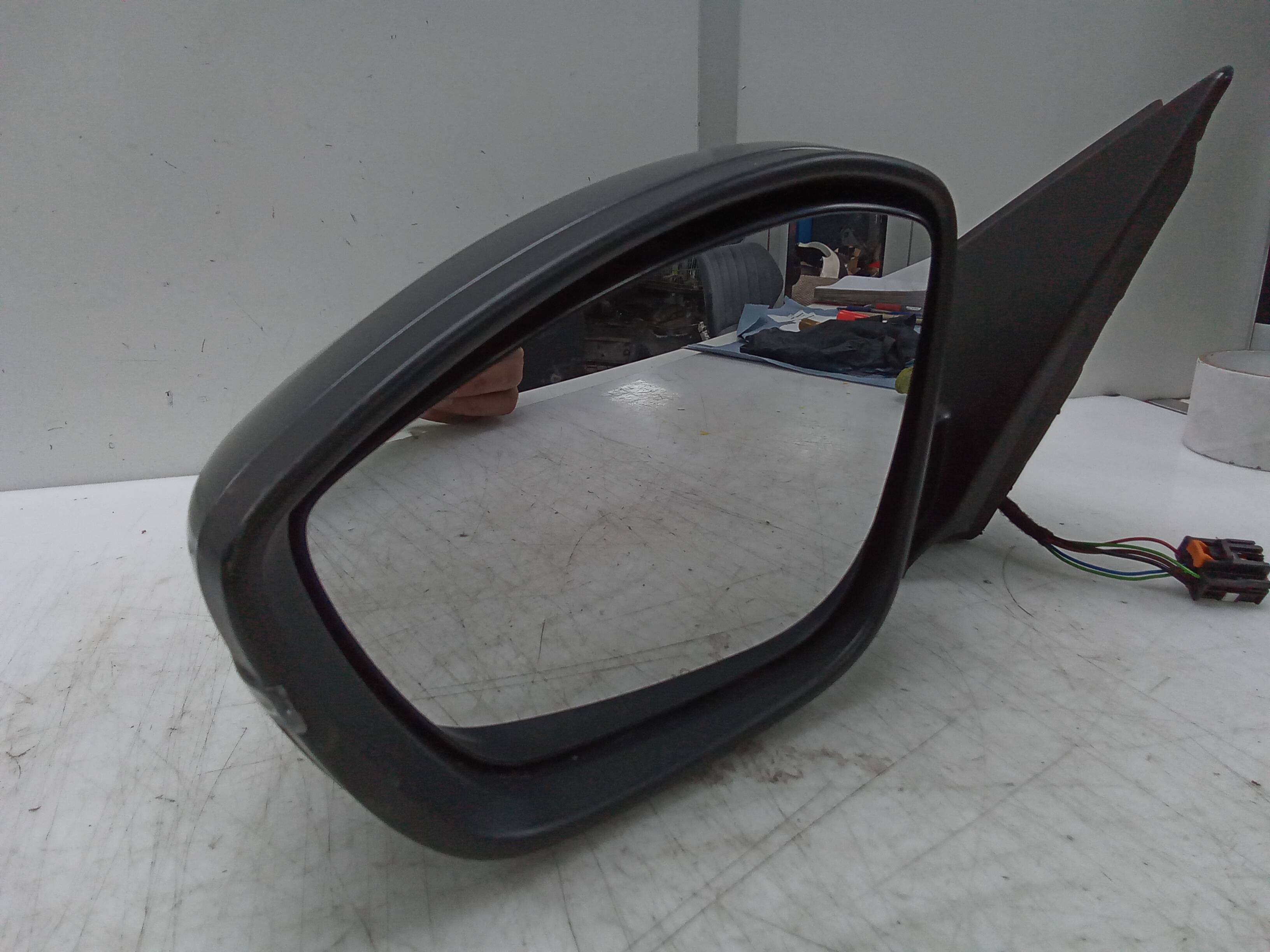 Retrovisor izquierdo electrico peugeot 208 (p2)(06.2019->)