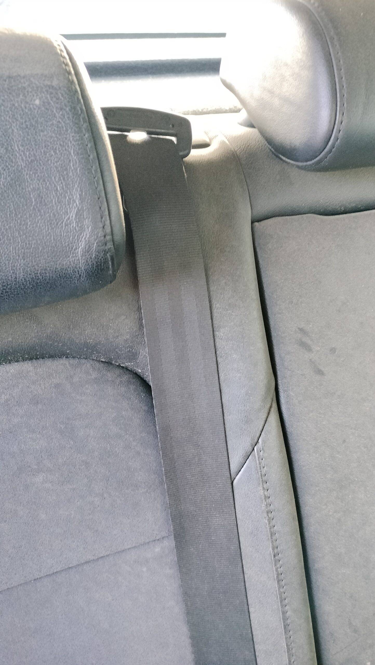 Cinturon seguridad trasero central skoda superb (3t4)(2008->)