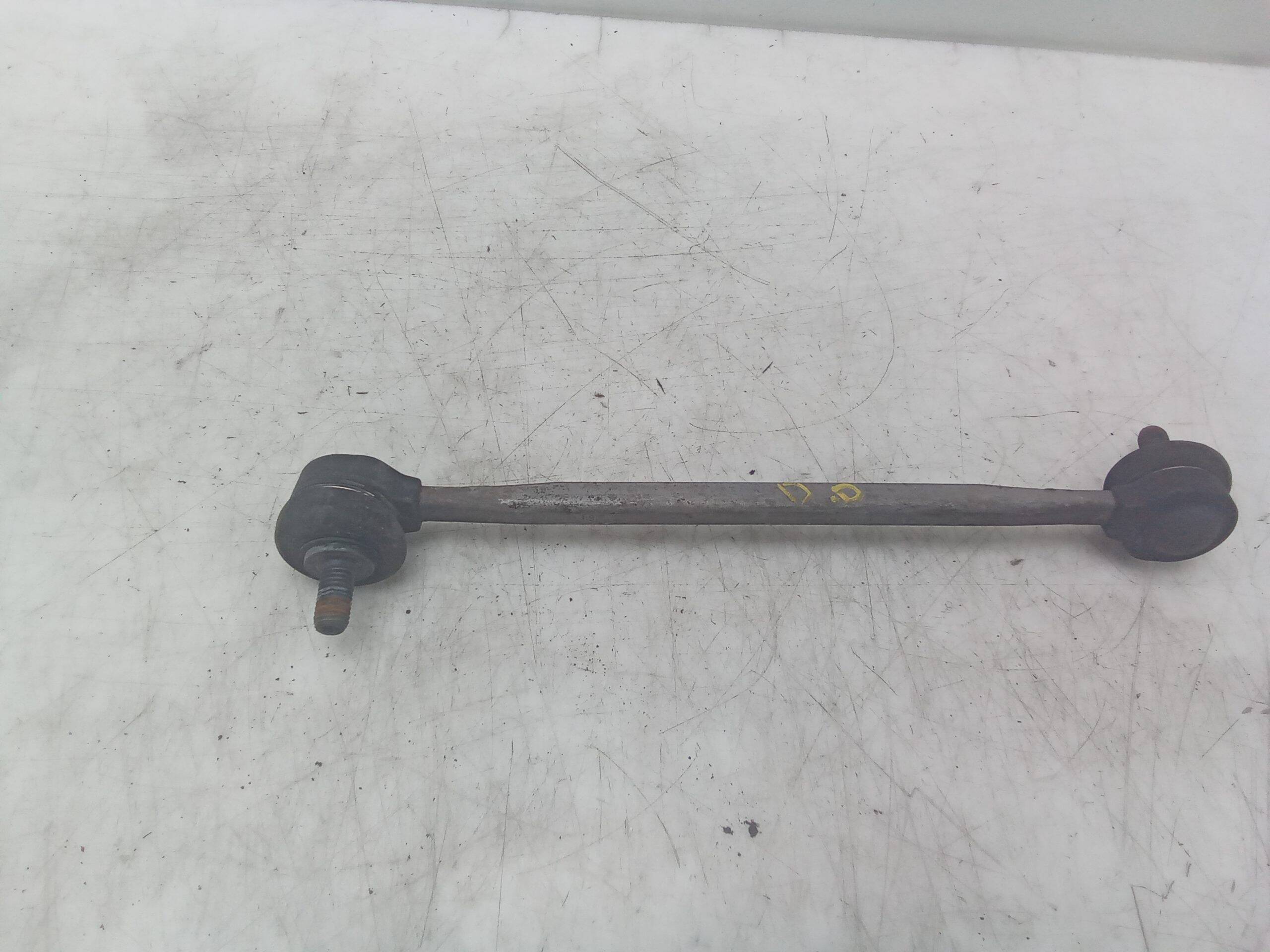 Bieleta de suspension delantera derecha skoda fabia (nj3)(08.2014->)