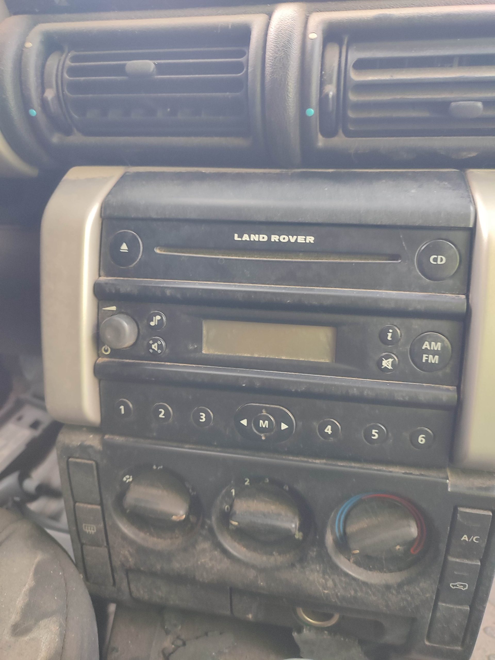 Sistema audio / radio cd land rover freelander (ln)(09.2002->)