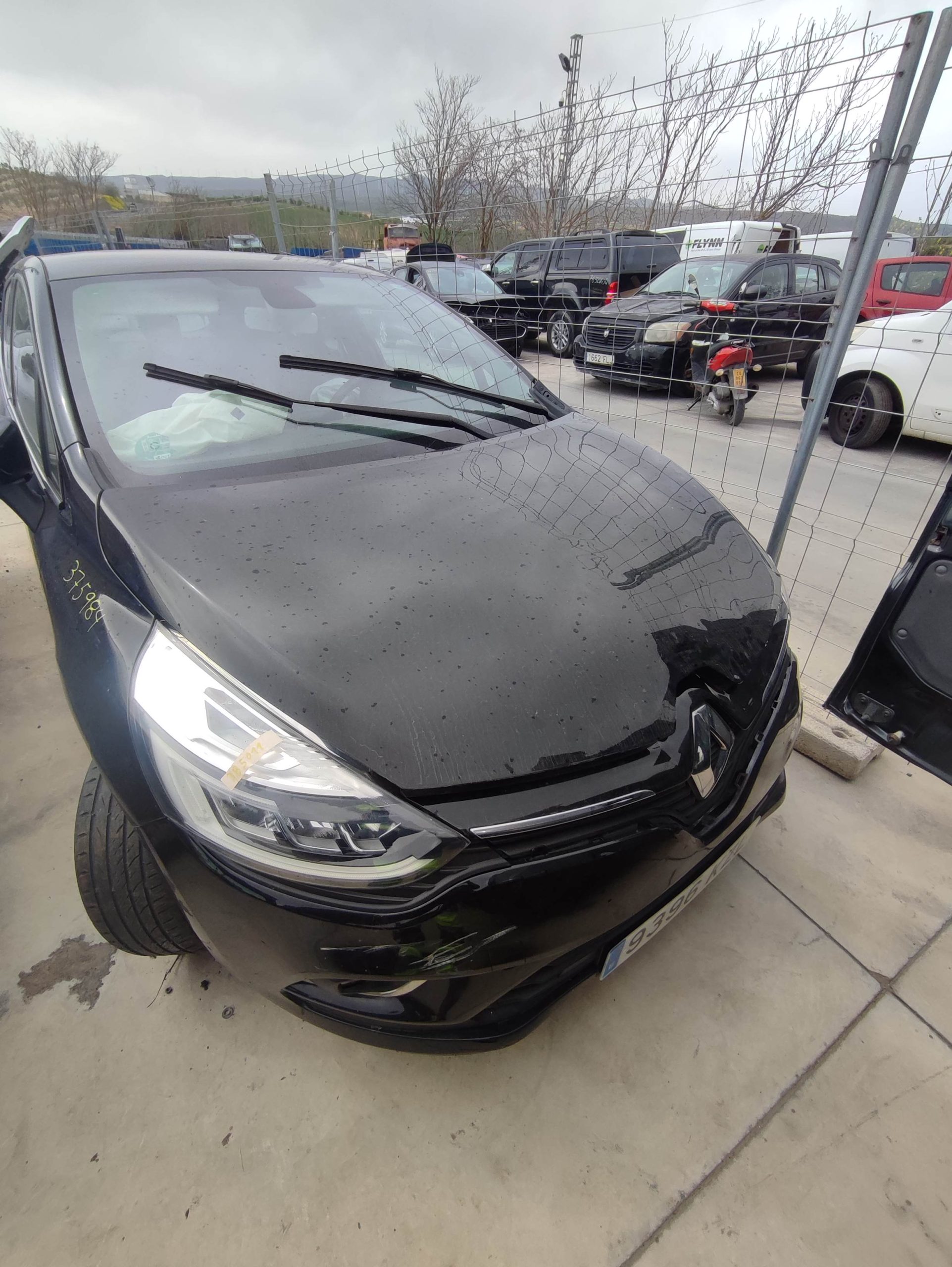 Capot renault clio iv (2012->)