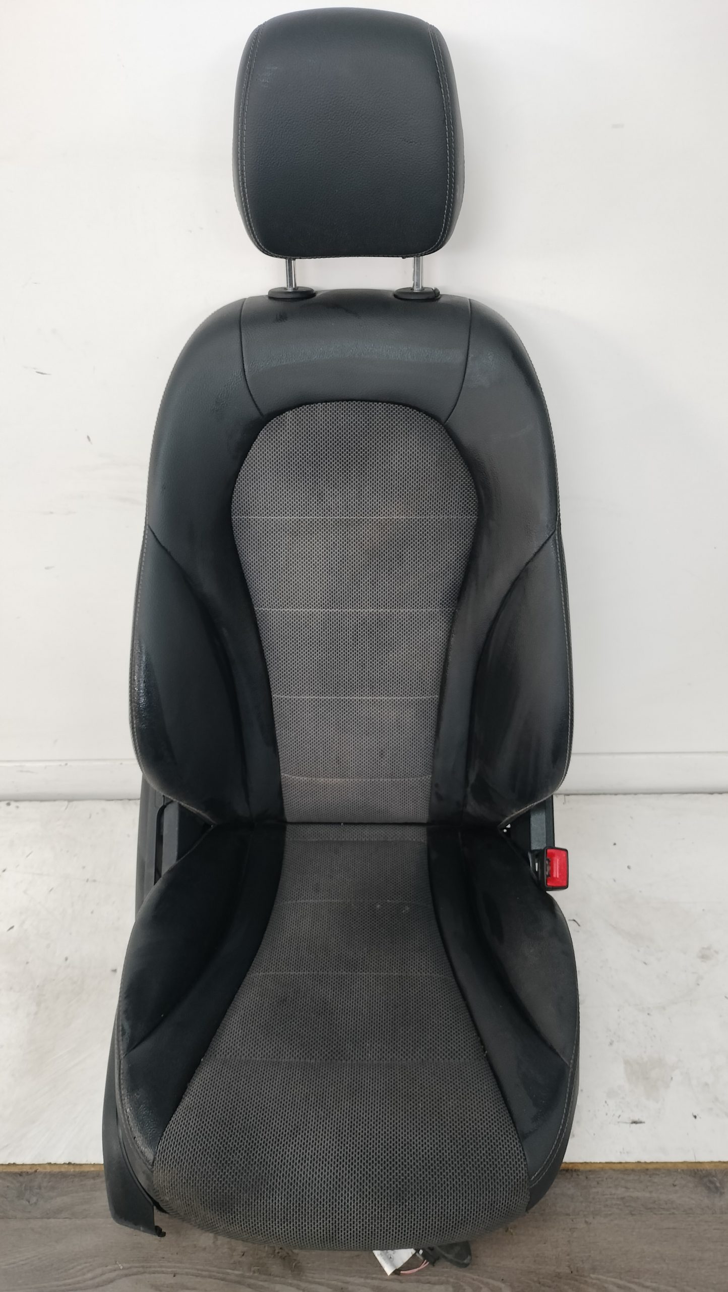 Asiento delantero derecho mercedes-benz clase c (bm 205) berlina (03.2014->)