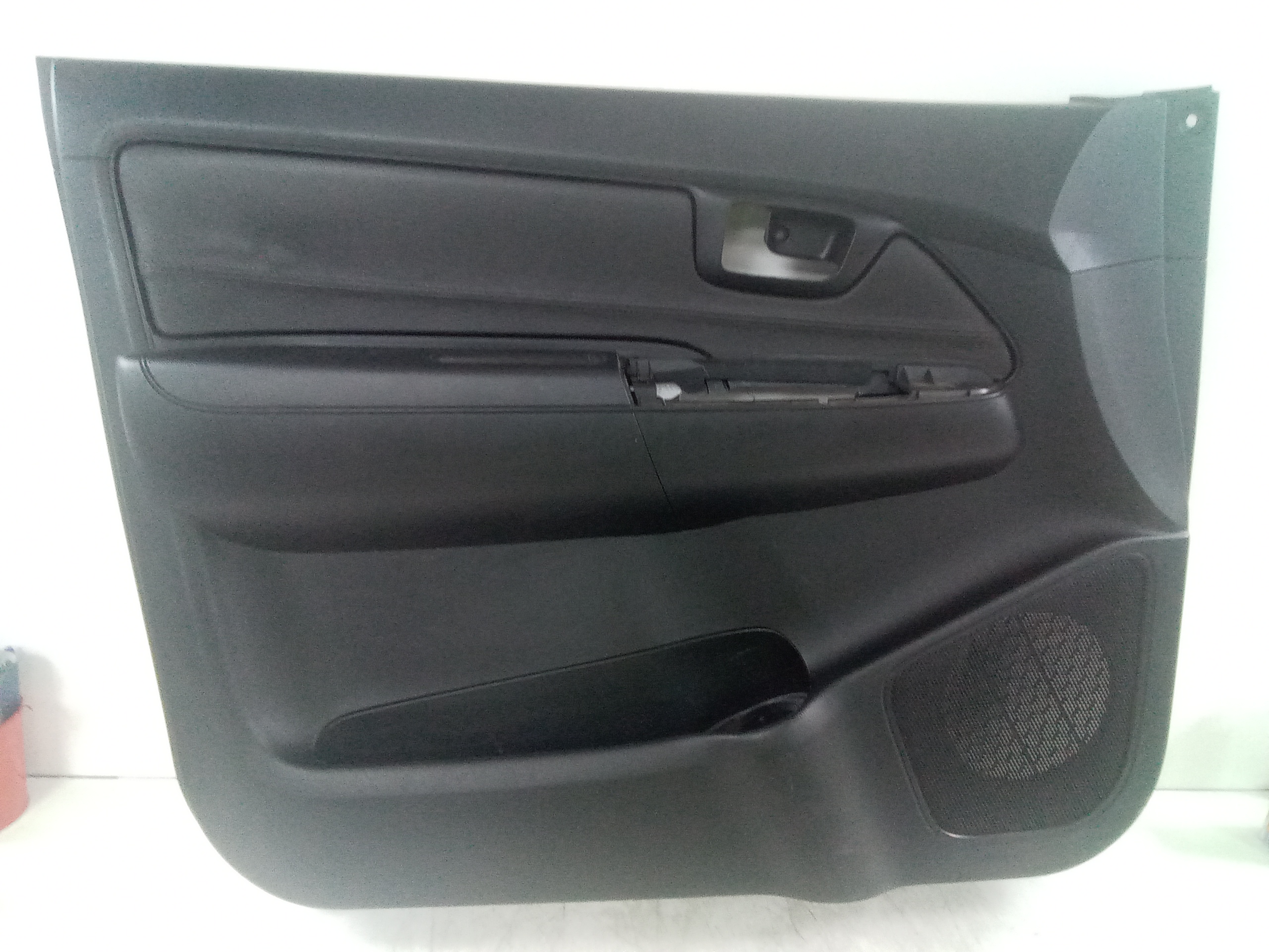 Guarnecido puerta delantera izquierda toyota hilux (kun)(2005->)