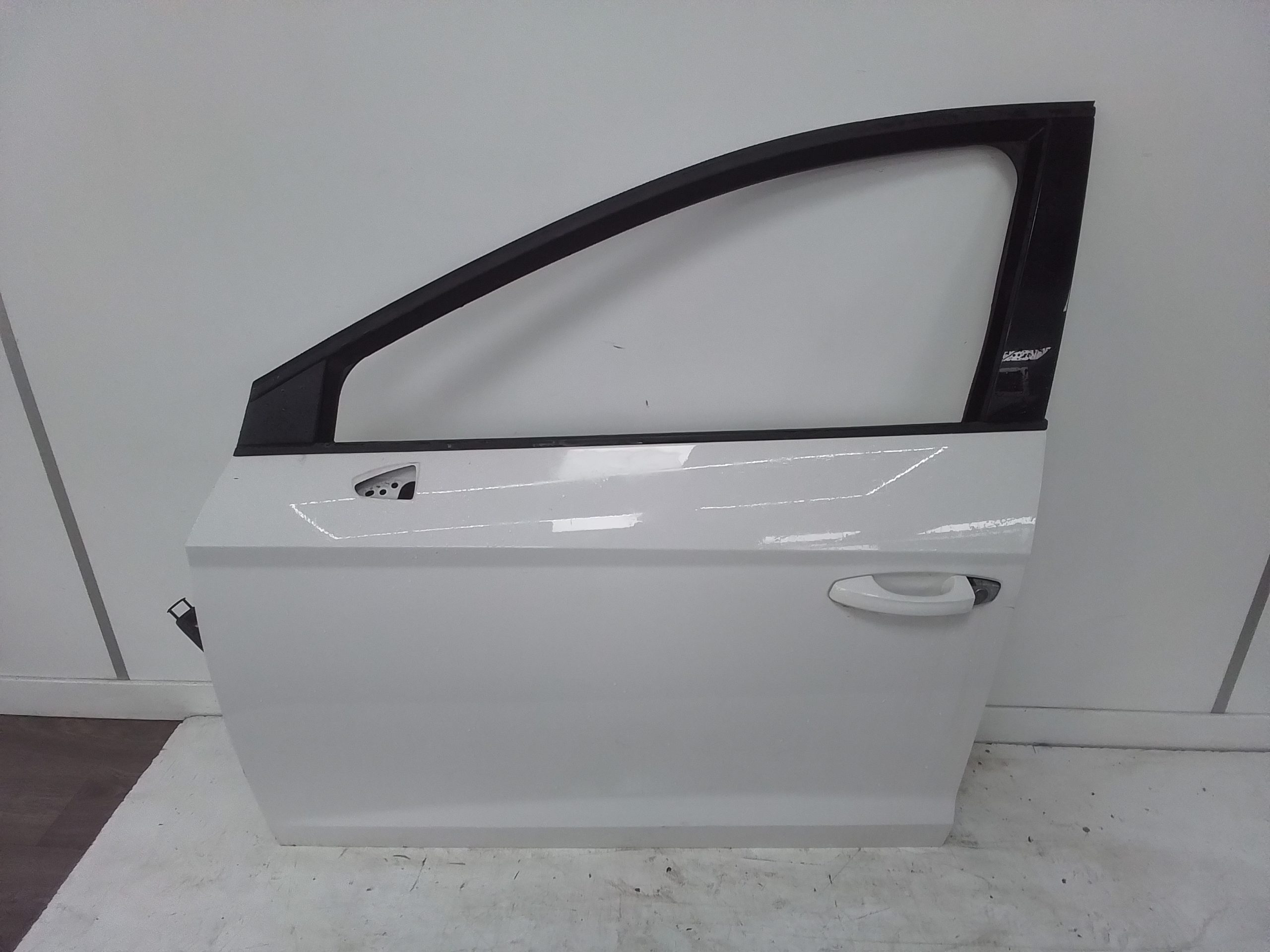 Puerta delantera izquierda seat leon (5f1)(09.2012->)