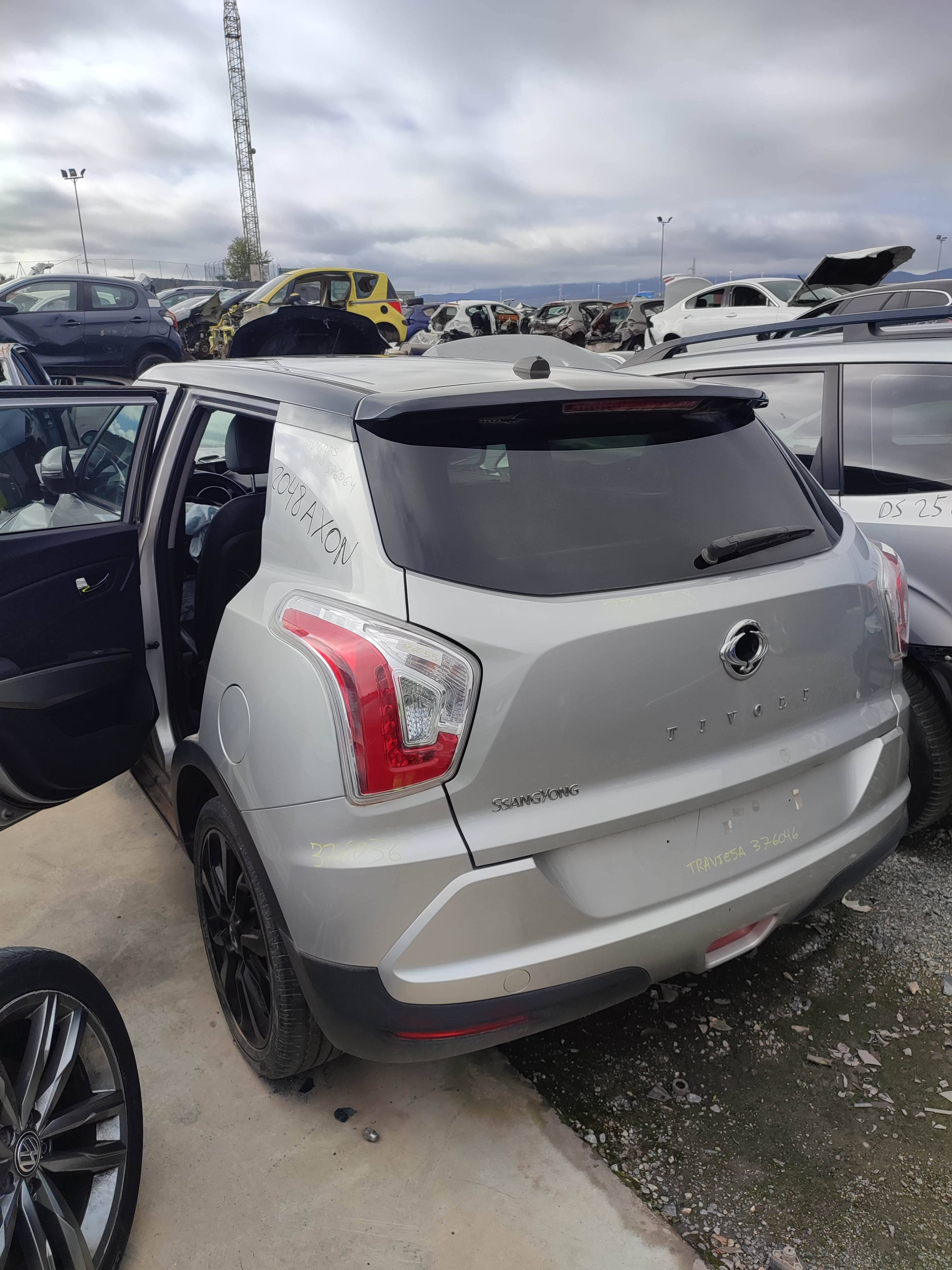 Guarnecido maletero izquierdo ssangyong tivoli (2015->)