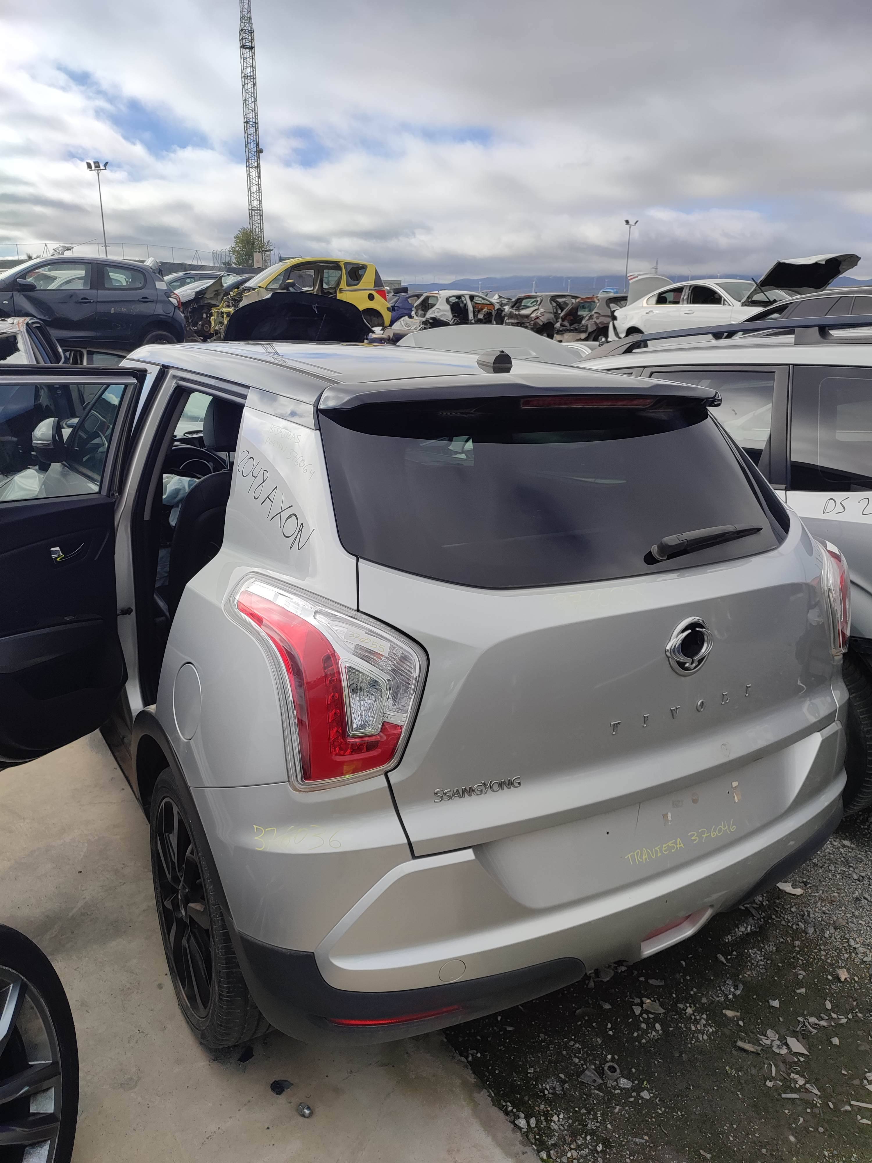 Guarnecido pilar c interior derecha ssangyong tivoli (2015->)