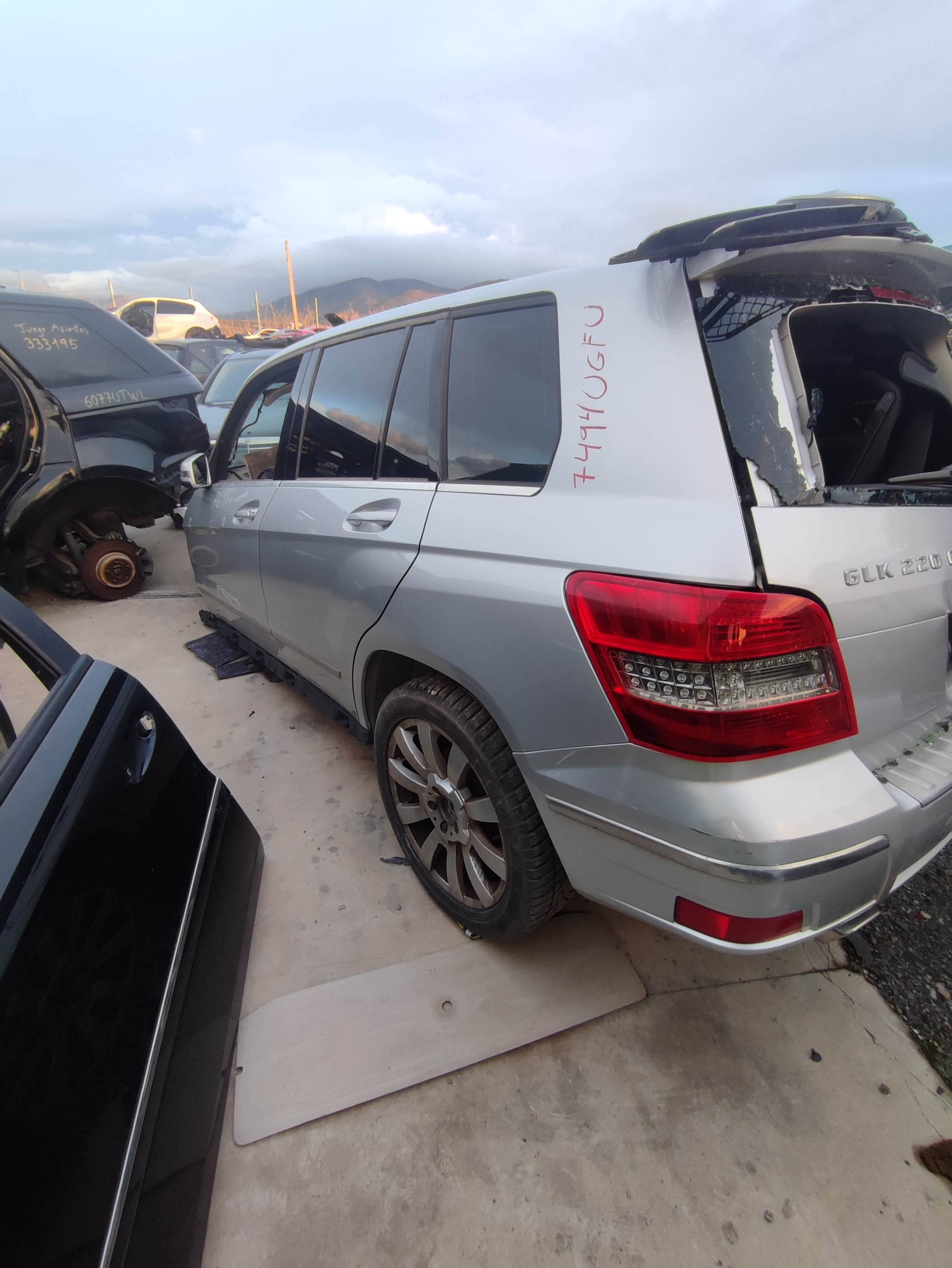 Traviesa trasera mercedes-benz clase glk (bm 204)(10.2008->)