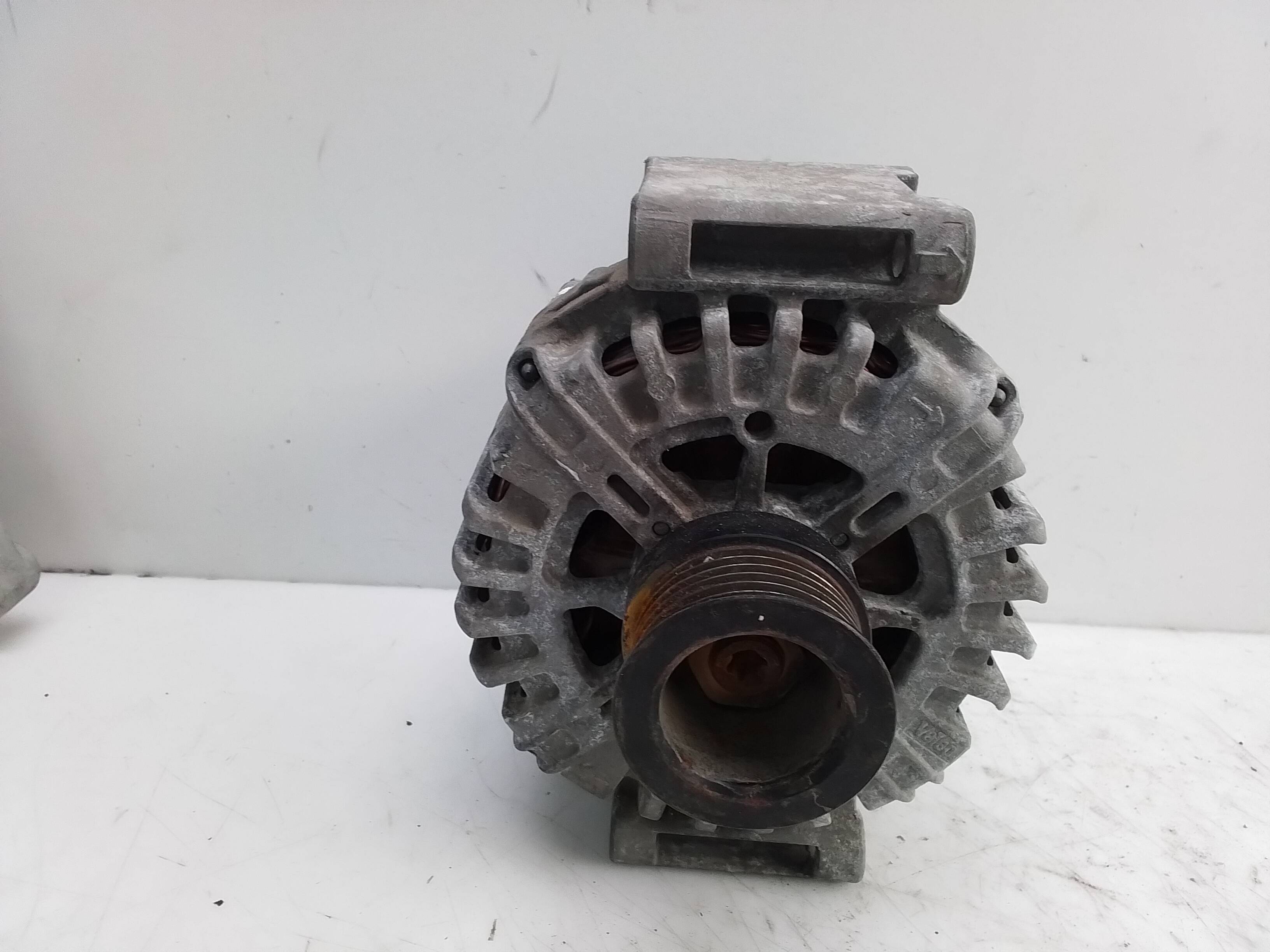 Alternador mercedes-benz clase c (bm 205) berlina (03.2014->)