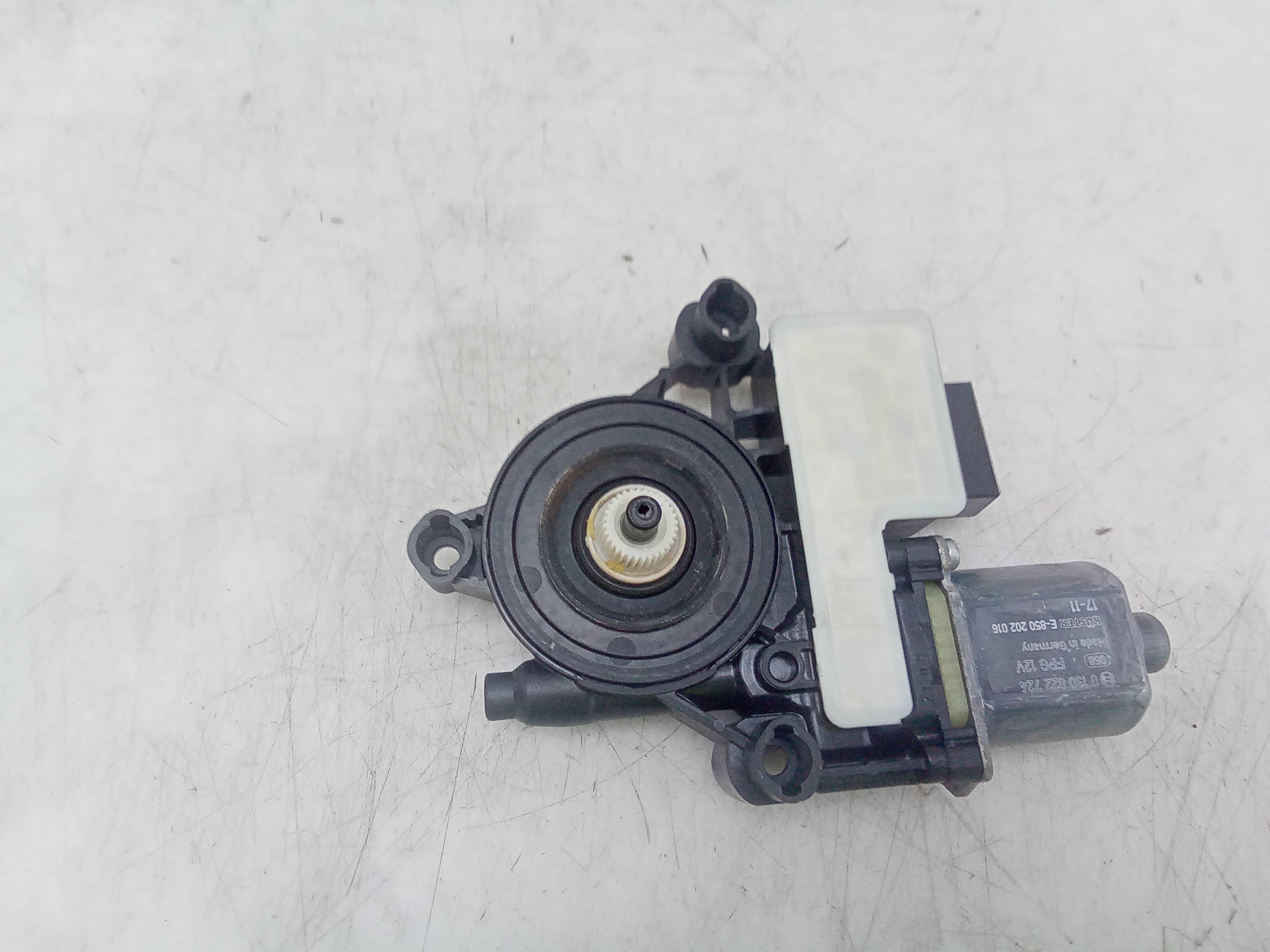 Motor elevalunas trasero derecho seat leon (5f1)(09.2012->)