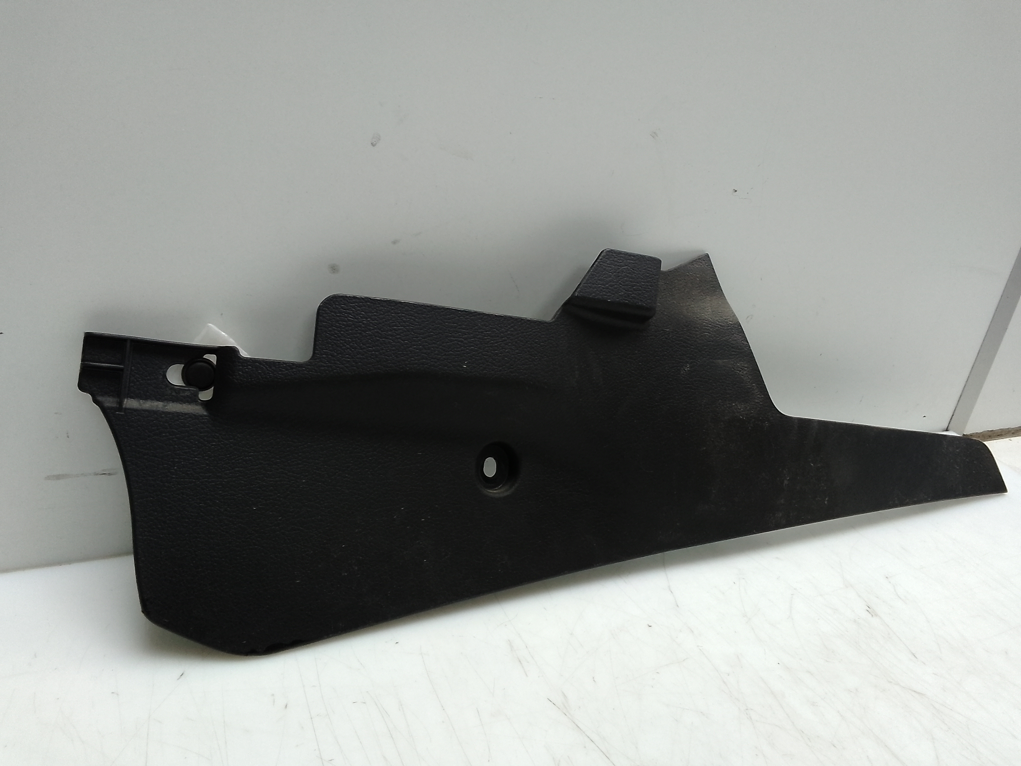 Moldura lateral izquierda mitsubishi outlander (gf0/gg0)(2012->)