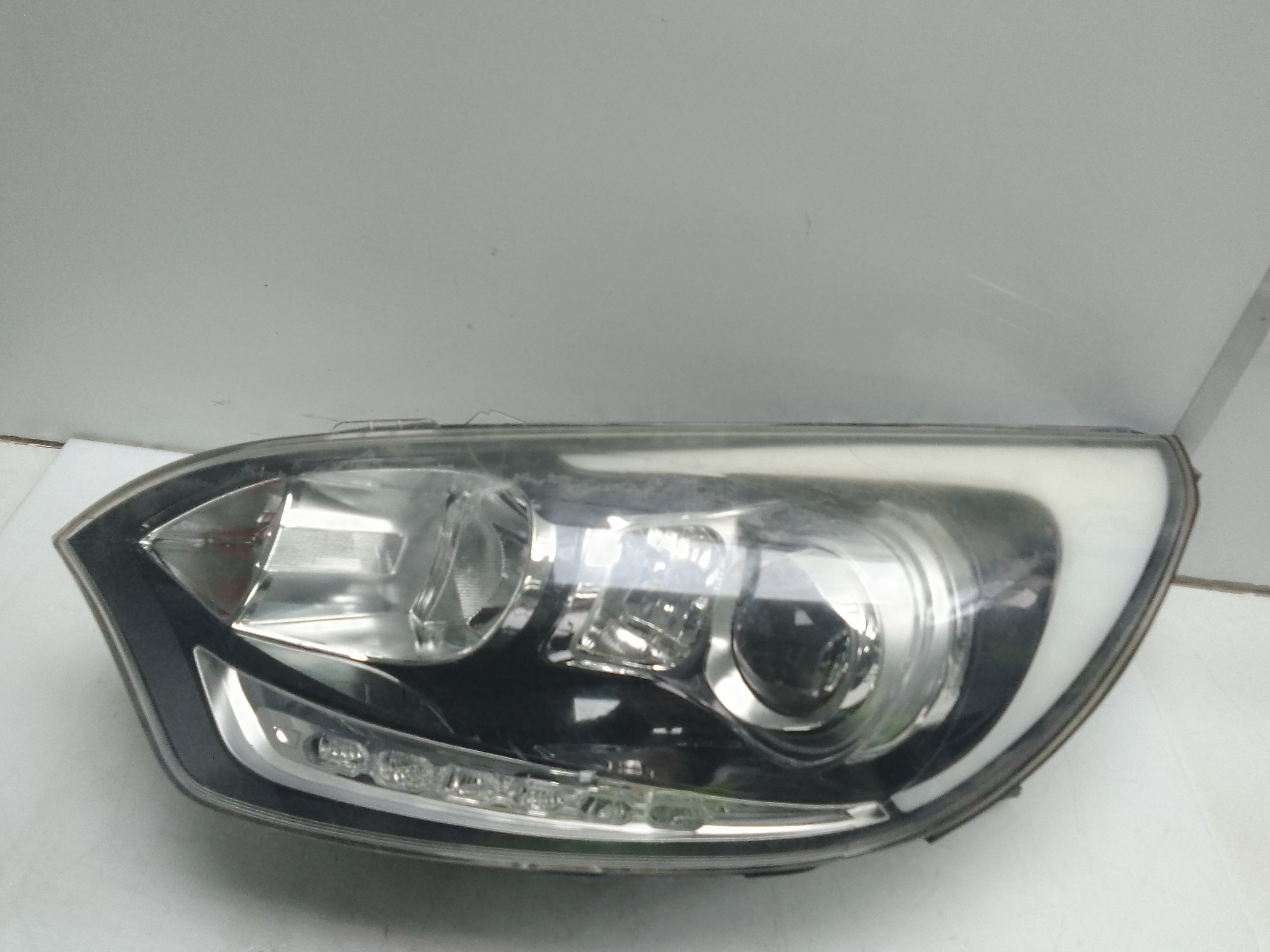 Faro izquierdo kia rio berlina (qb)(2011->)