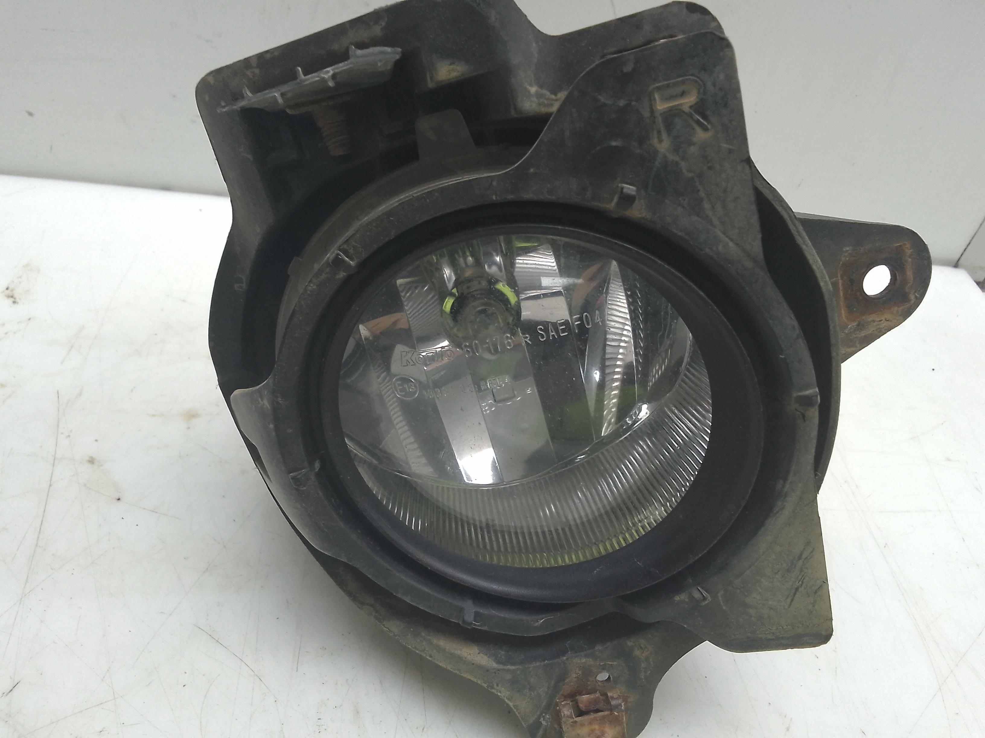 Faro antiniebla derecho toyota hilux (kun)(2005->)