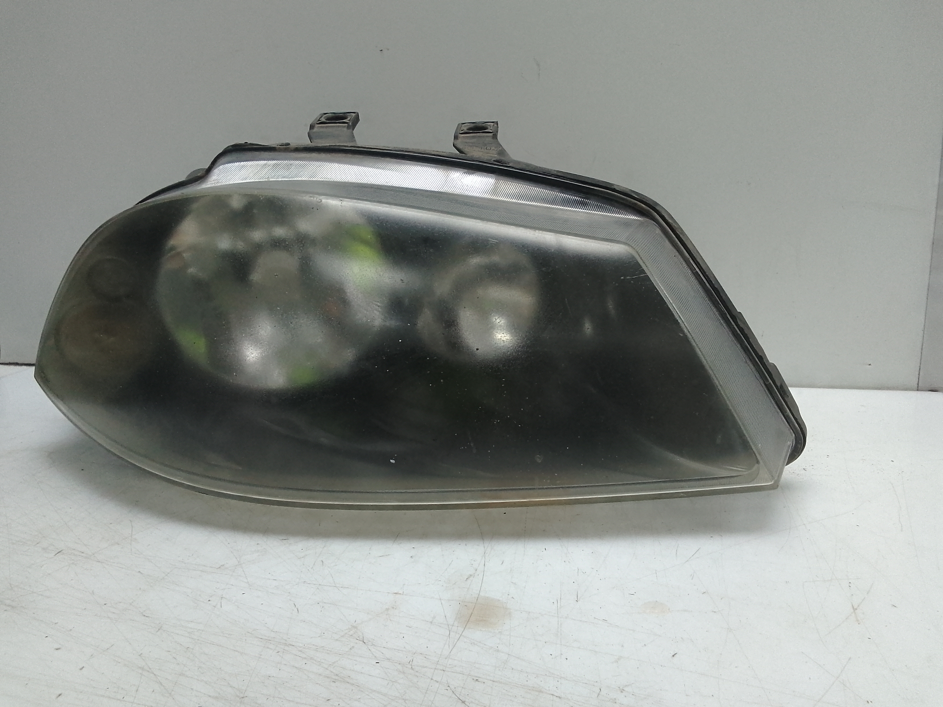 Faro derecho seat ibiza sc (6j1)(06.2008->)