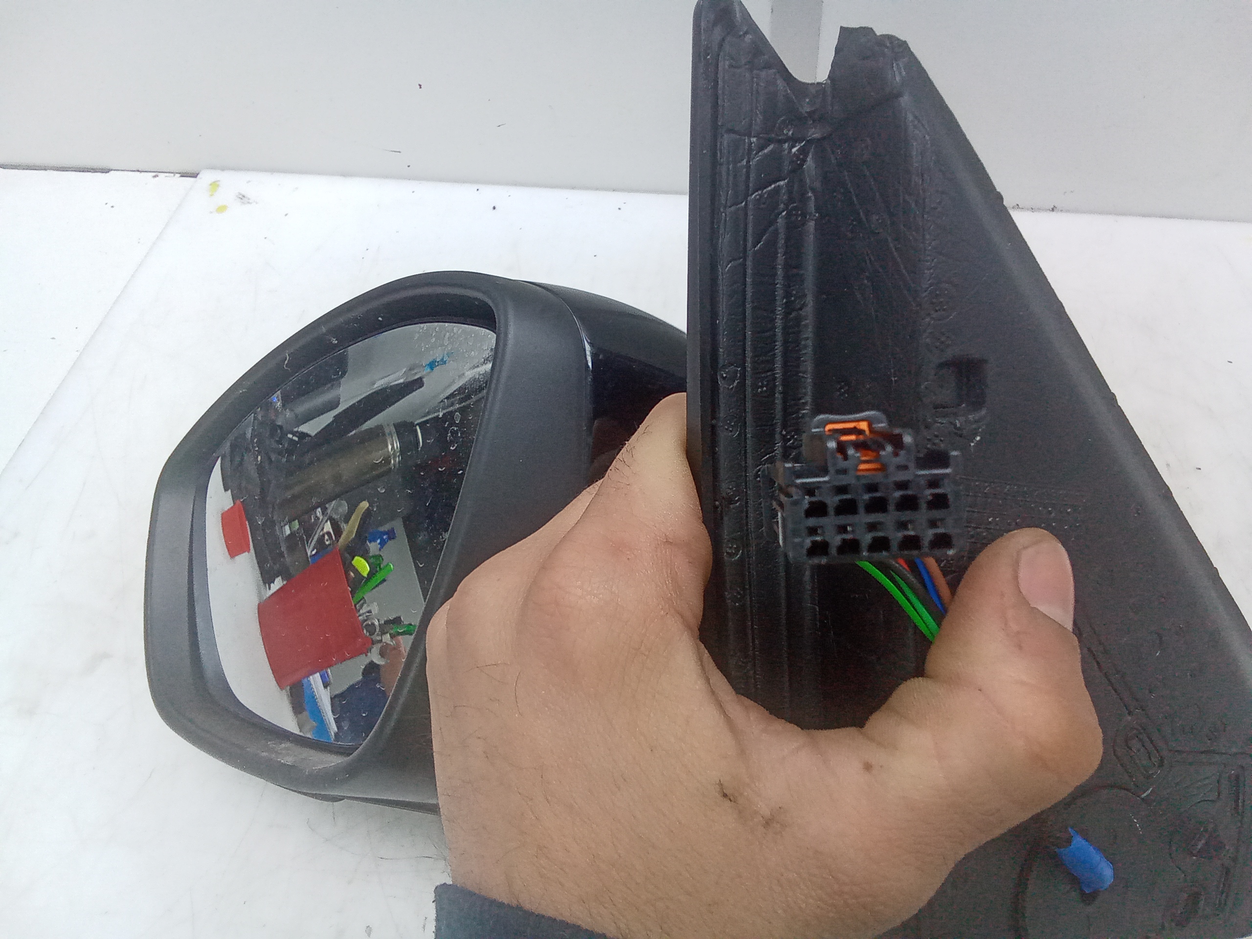 Retrovisor izquierdo electrico peugeot 208 (p2)(06.2019->)