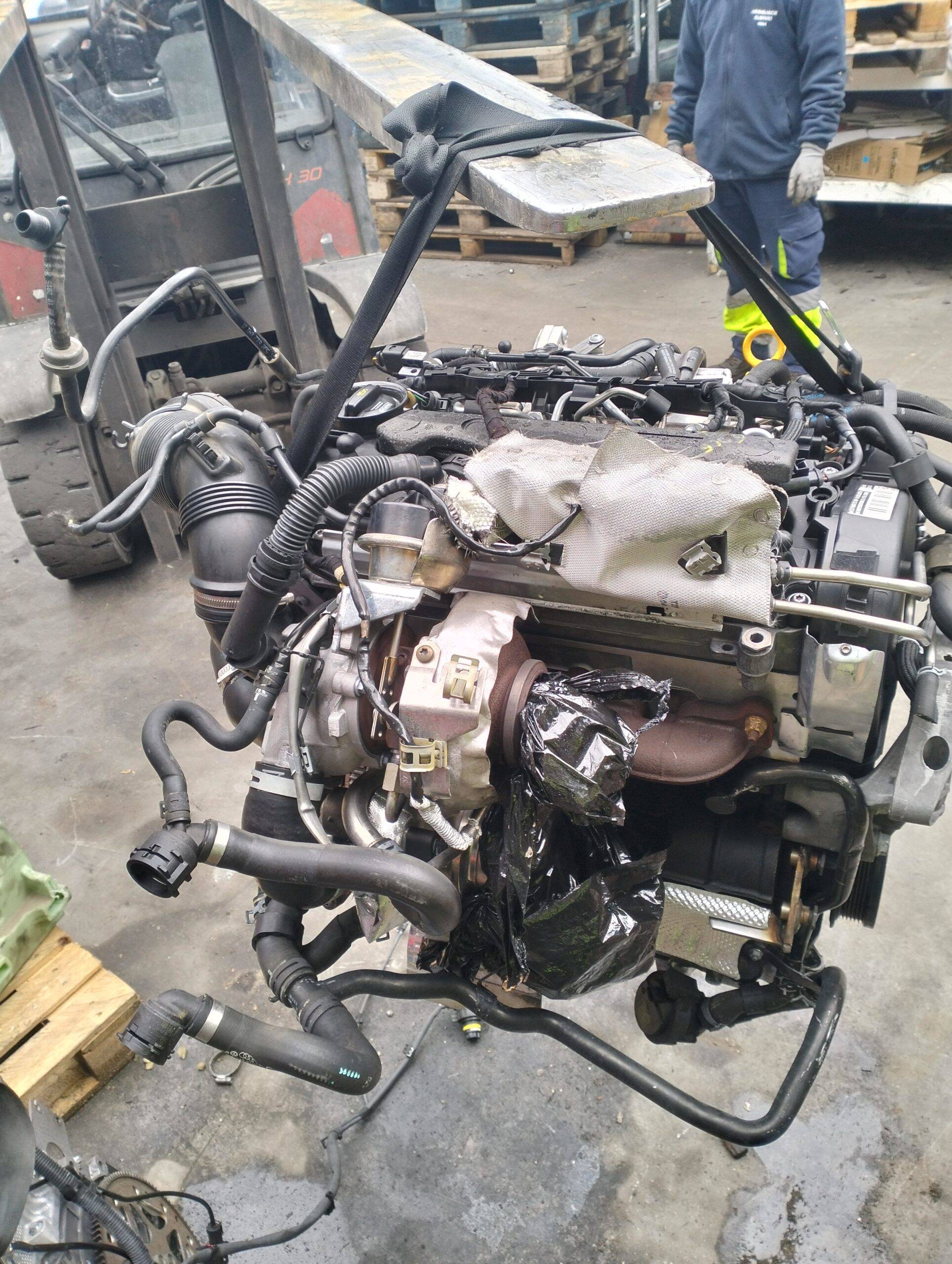 Motor completo volkswagen golf vii (5g1/be1)(09.2012->)