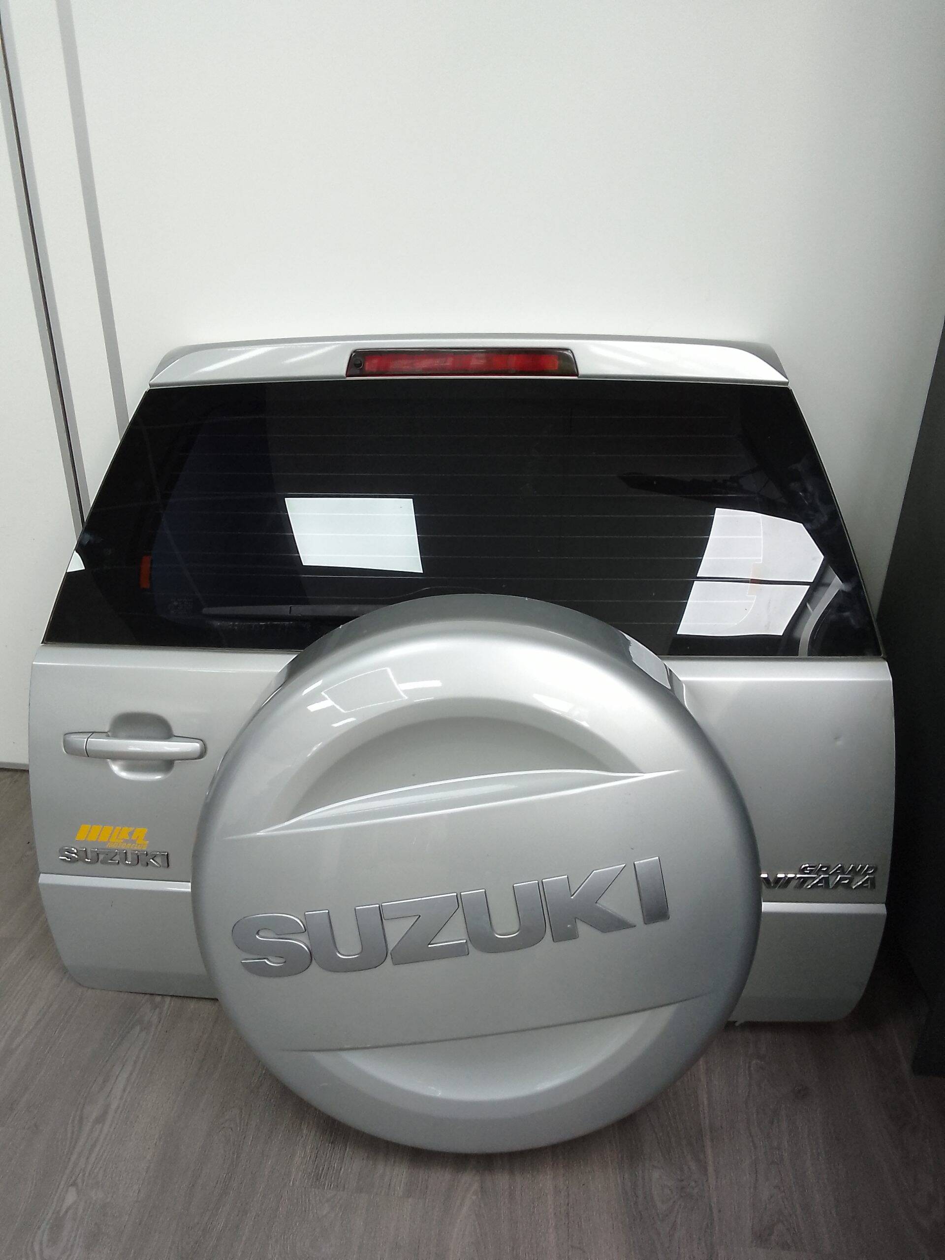 Porton trasero suzuki grand vitara (jb/jt)(2005->)